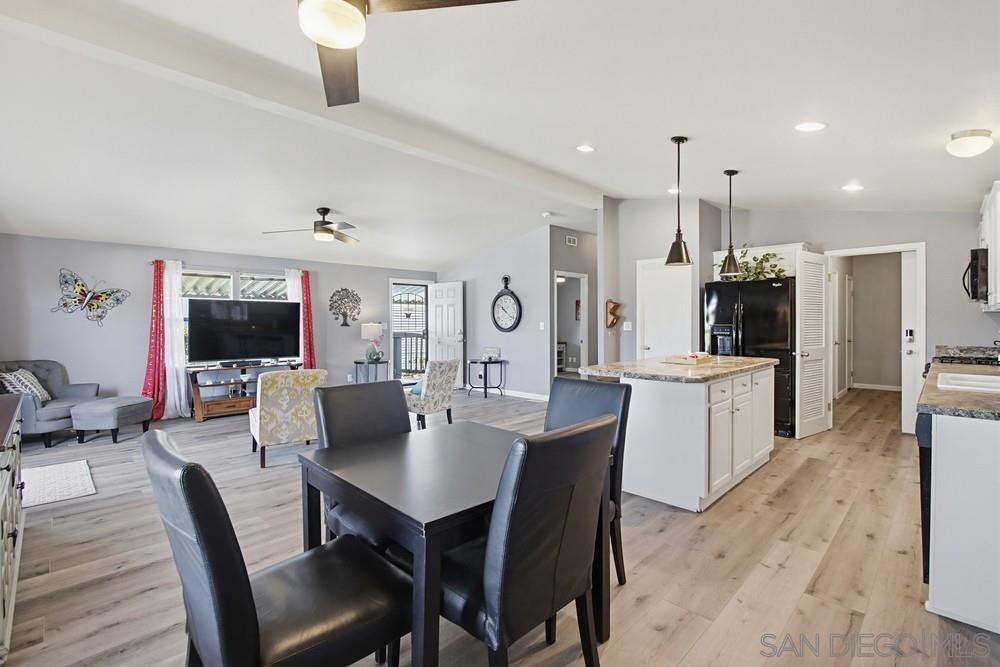 Detail Gallery Image 17 of 43 For 13460  Highway 8 Business  Spc 29,  Lakeside,  CA 92040 - 2 Beds | 2 Baths