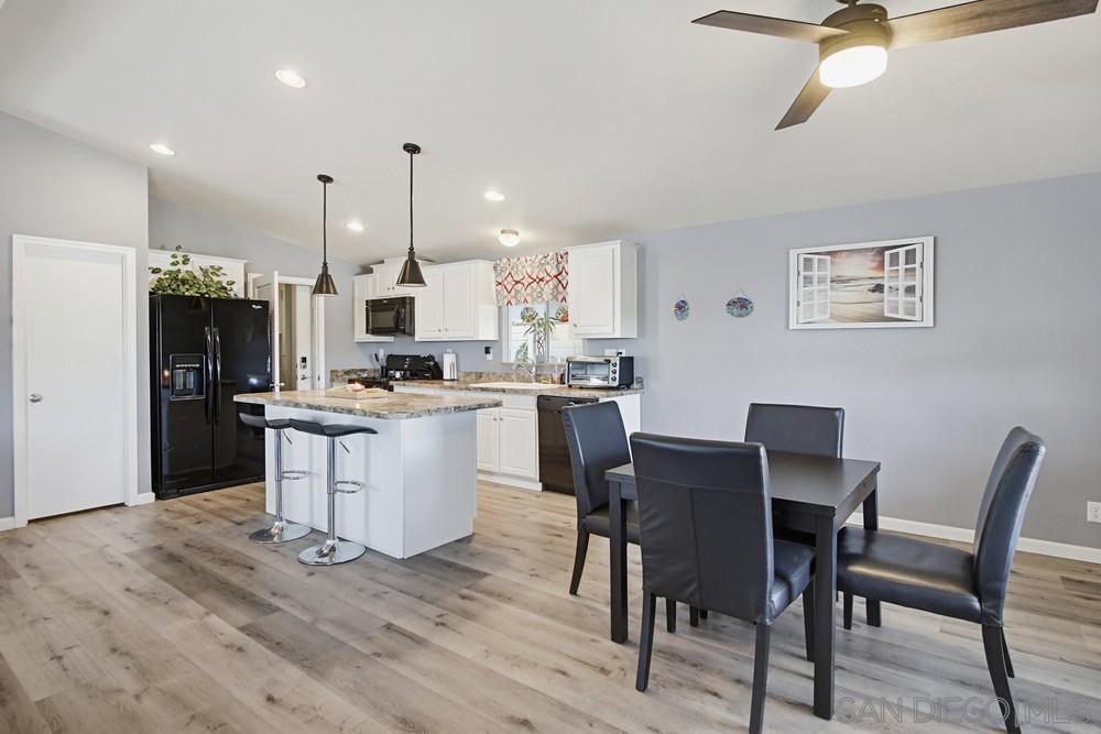 Detail Gallery Image 18 of 43 For 13460  Highway 8 Business  Spc 29,  Lakeside,  CA 92040 - 2 Beds | 2 Baths