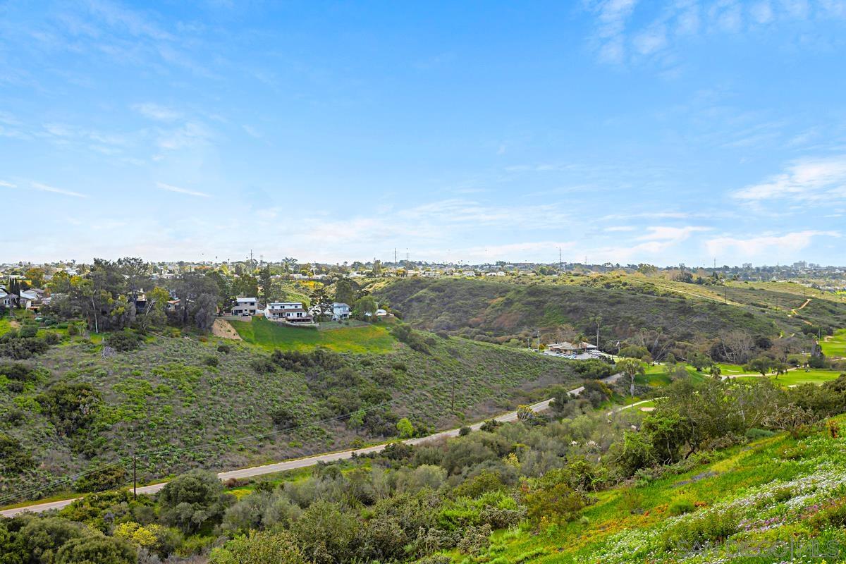 Detail Gallery Image 21 of 30 For 3065  Cowley Way  46, San Diego,  CA 92117 - 2 Beds | 2 Baths