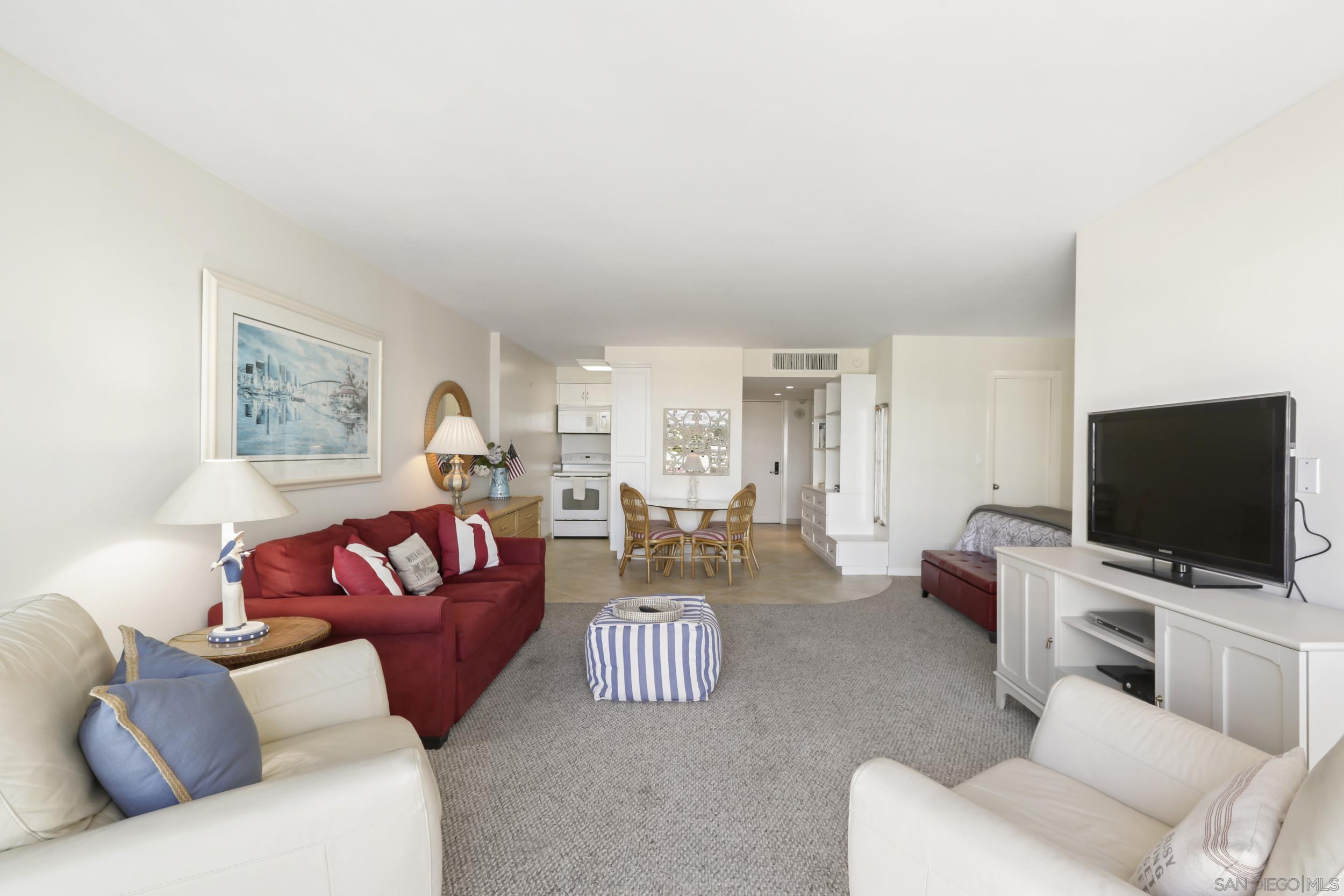 Detail Gallery Image 7 of 23 For 1720  Avenida Del Mundo  1501, Coronado,  CA 92118 - 0 Beds | 1 Baths