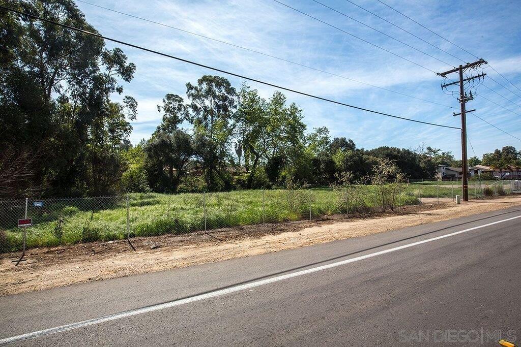 Detail Gallery Image 6 of 6 For , Vista,  CA 92084 - – Beds | – Baths