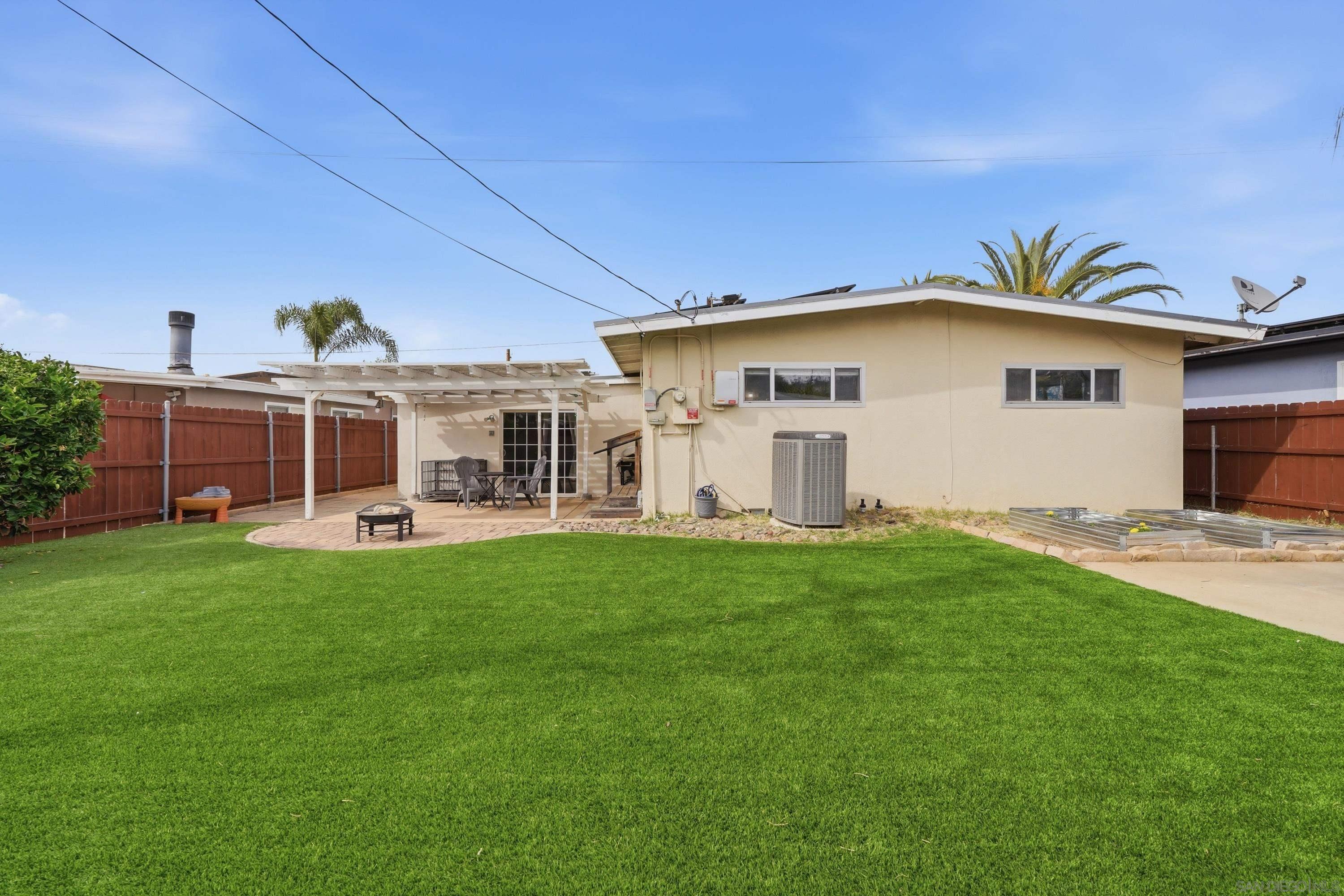 Detail Gallery Image 33 of 35 For 225 E Renette Ave, El Cajon,  CA 92020 - 3 Beds | 2 Baths