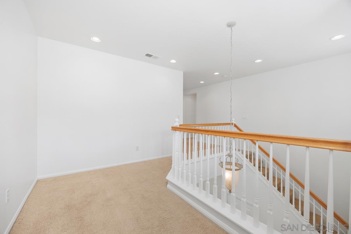 Detail Gallery Image 19 of 37 For 11553  Trailbrook Lane, San Diego,  CA 92128 - 4 Beds | 2/1 Baths