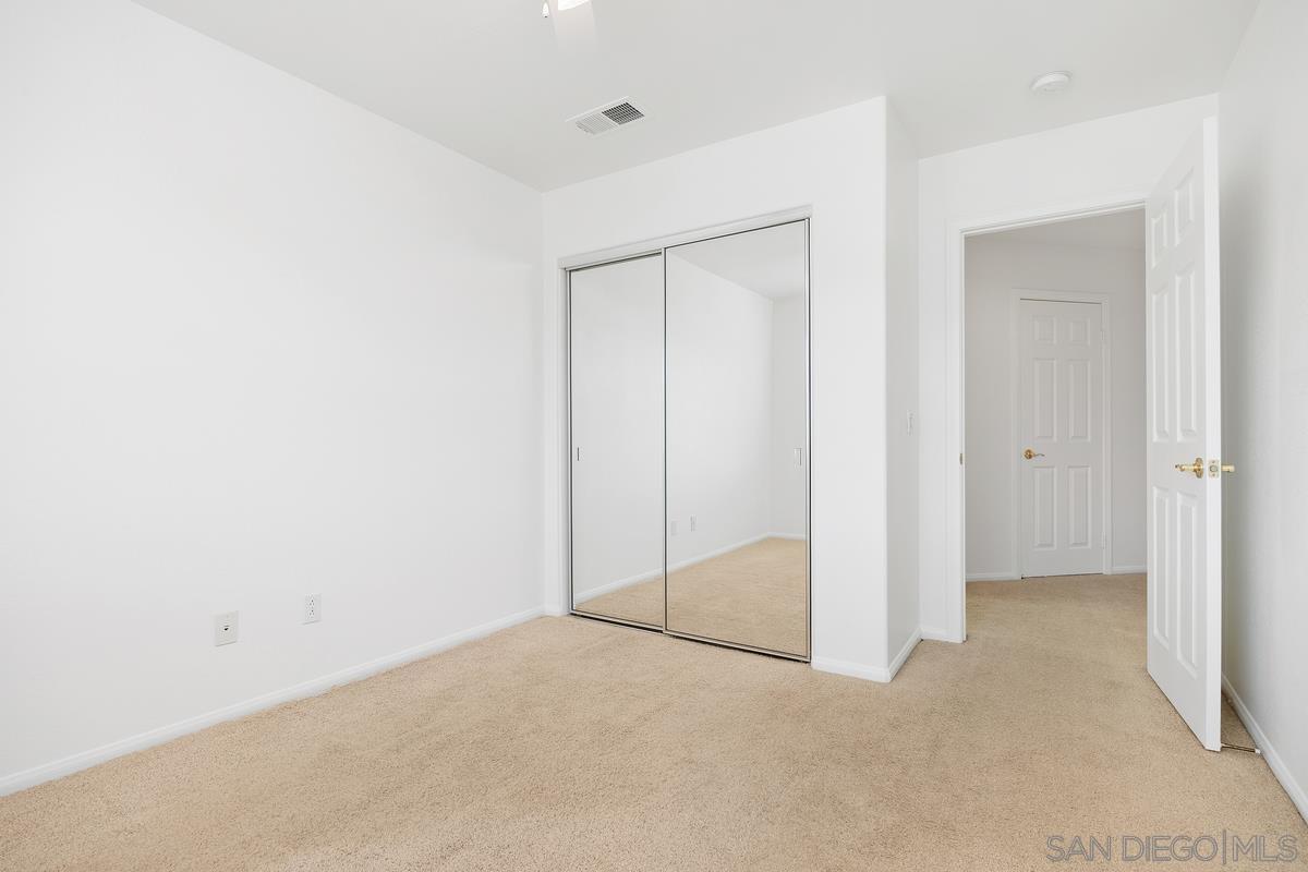 Detail Gallery Image 28 of 37 For 11553  Trailbrook Lane, San Diego,  CA 92128 - 4 Beds | 2/1 Baths