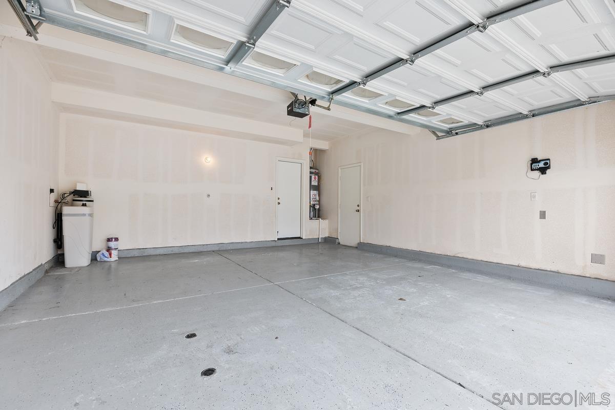 Detail Gallery Image 37 of 37 For 11553  Trailbrook Lane, San Diego,  CA 92128 - 4 Beds | 2/1 Baths