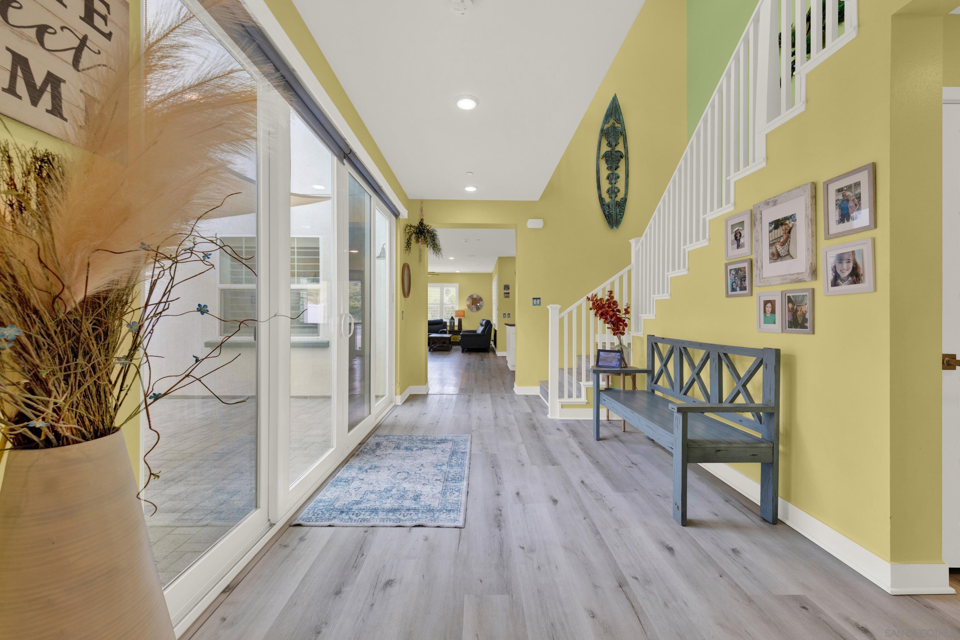 Detail Gallery Image 22 of 72 For 9108 W Bluff, Santee,  CA 92071 - 4 Beds | 4/1 Baths