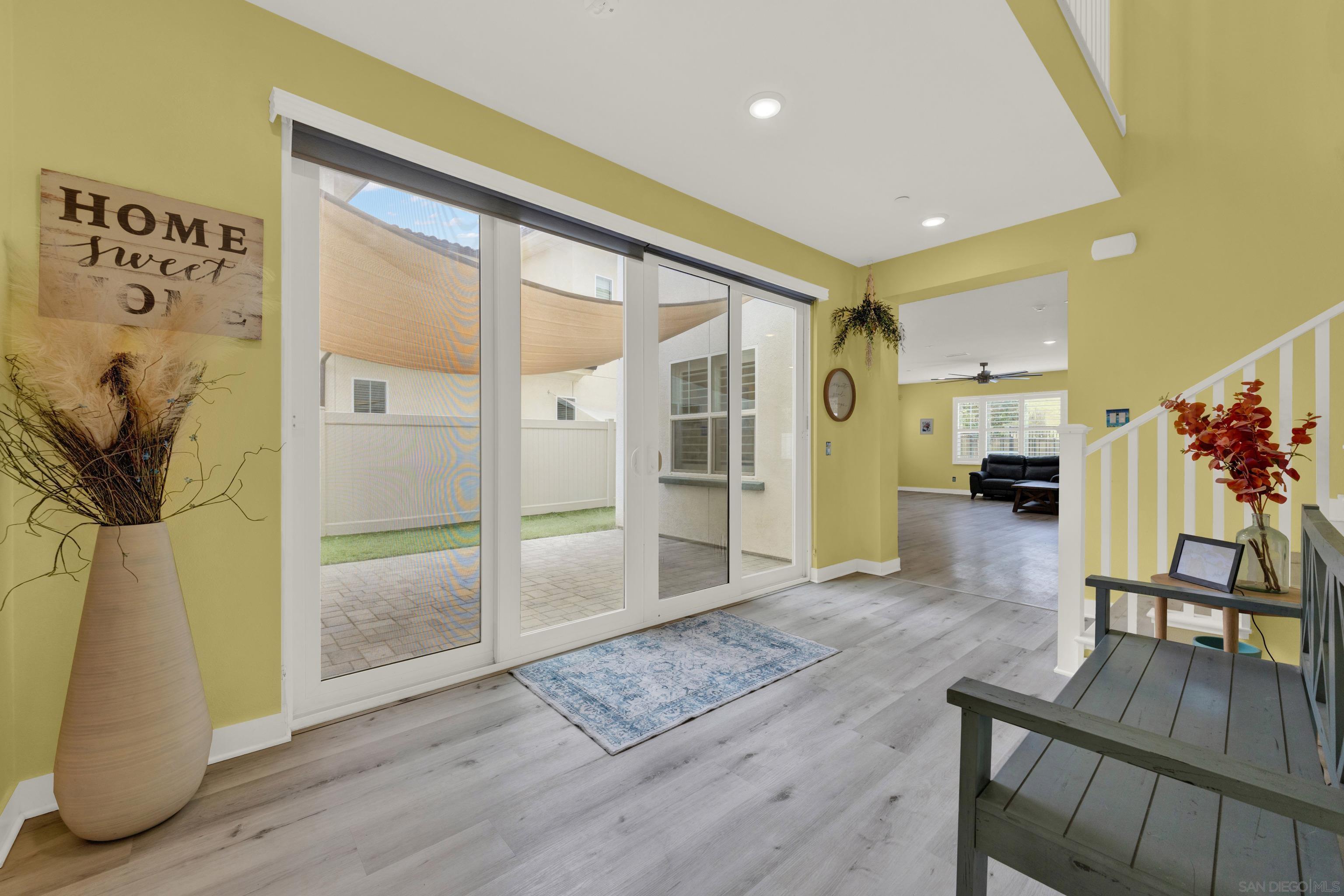 Detail Gallery Image 23 of 72 For 9108 W Bluff, Santee,  CA 92071 - 4 Beds | 4/1 Baths