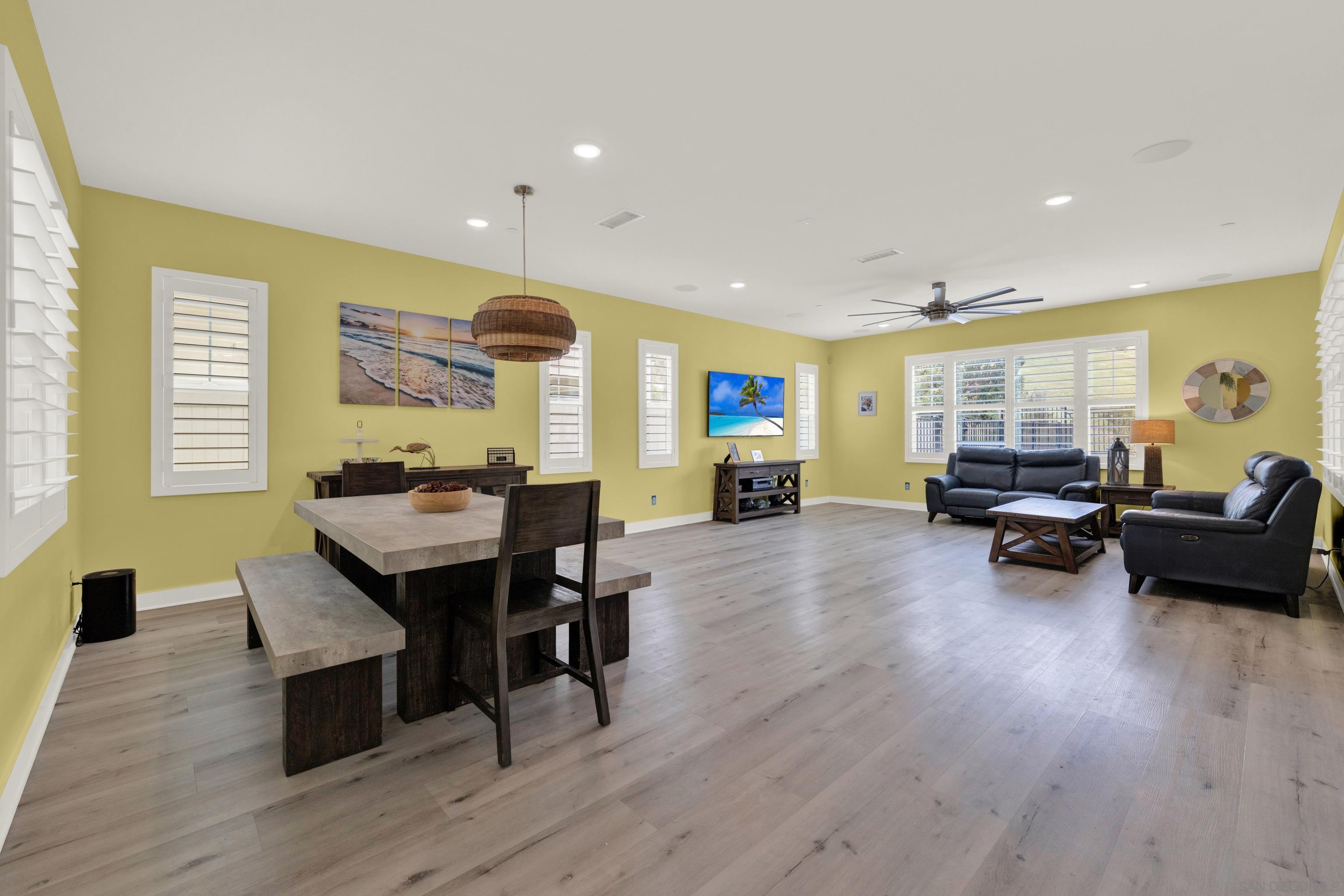 Detail Gallery Image 27 of 72 For 9108 W Bluff, Santee,  CA 92071 - 4 Beds | 4/1 Baths