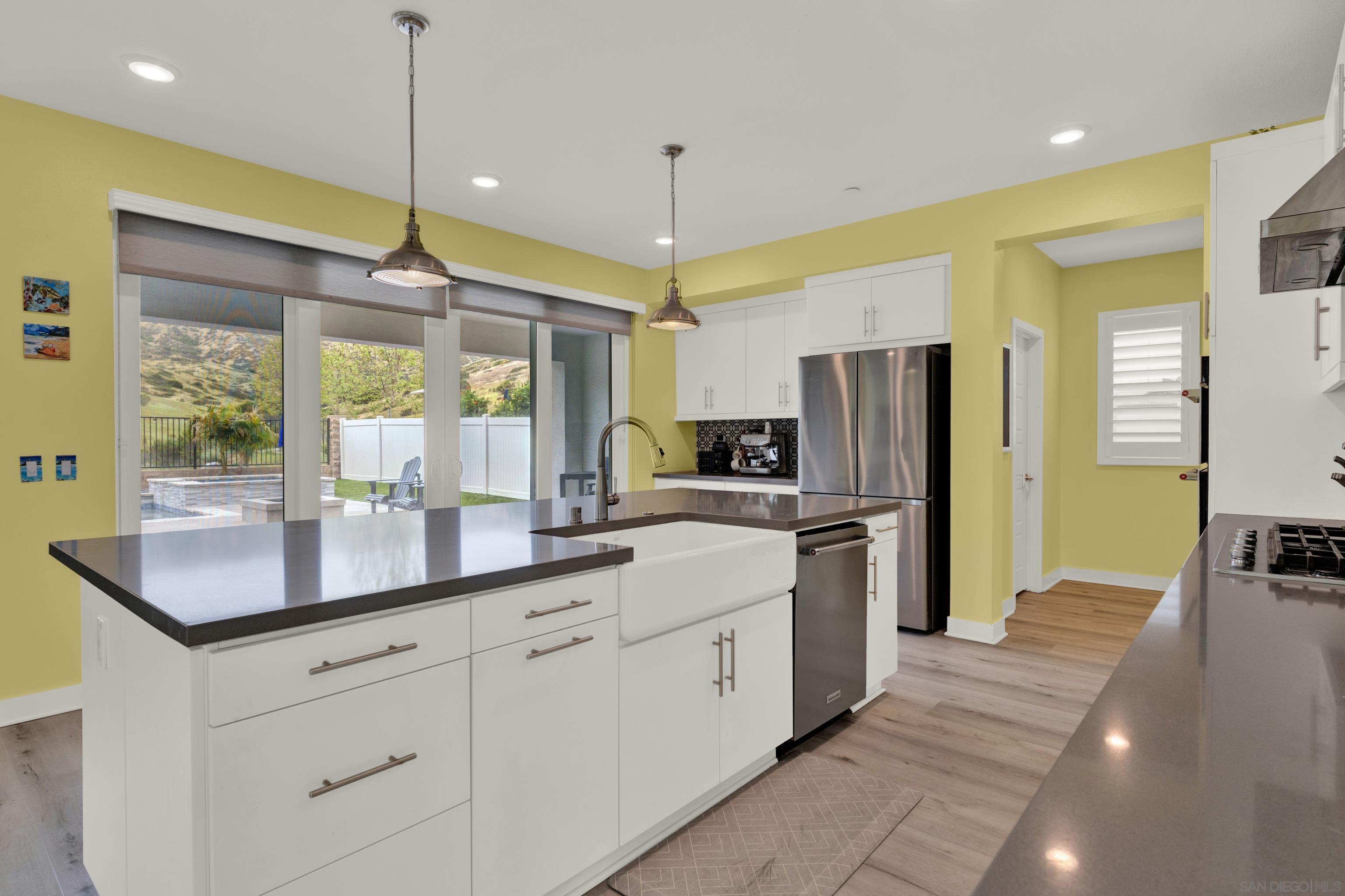 Detail Gallery Image 35 of 72 For 9108 W Bluff, Santee,  CA 92071 - 4 Beds | 4/1 Baths