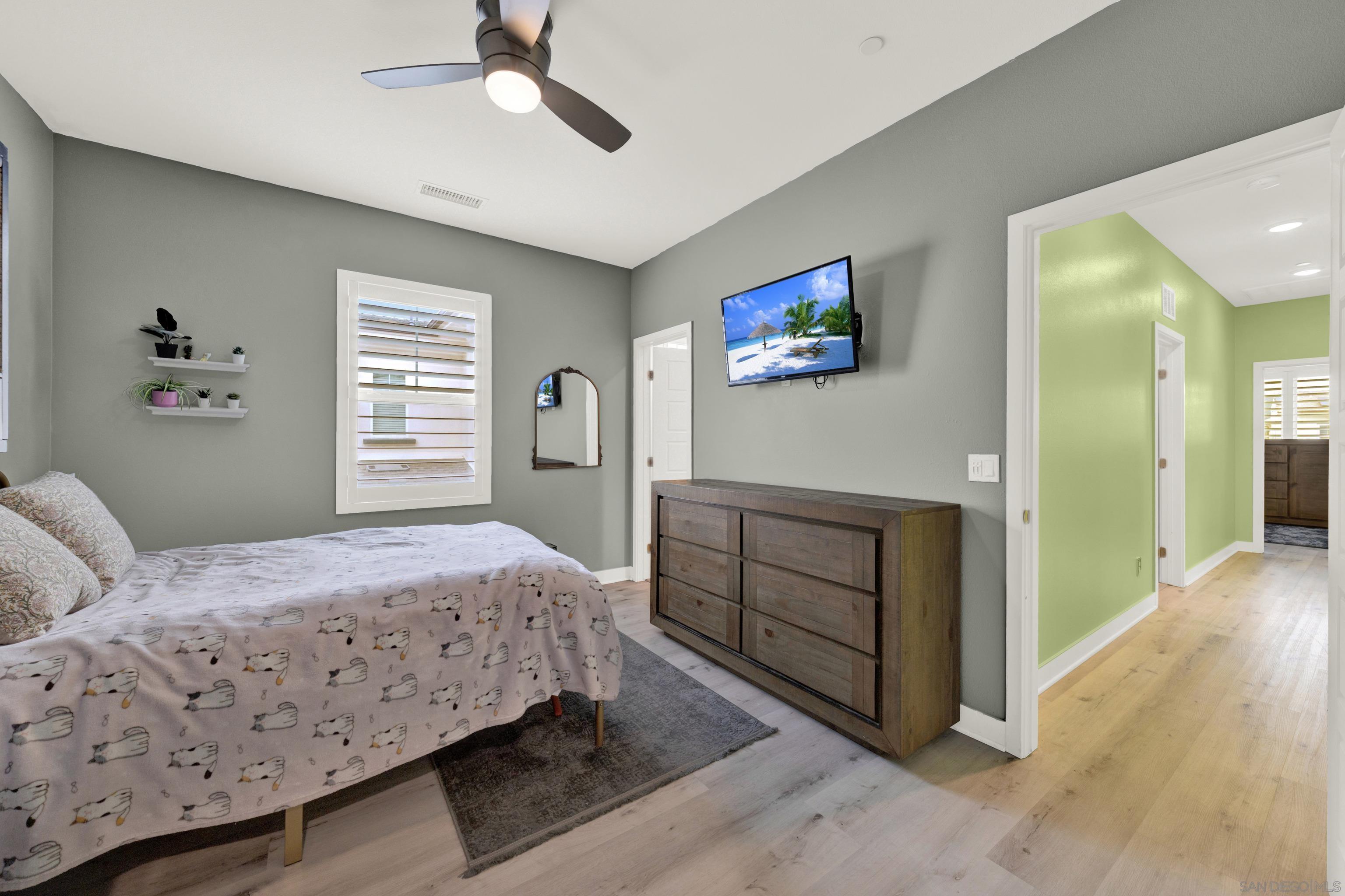 Detail Gallery Image 61 of 72 For 9108 W Bluff, Santee,  CA 92071 - 4 Beds | 4/1 Baths