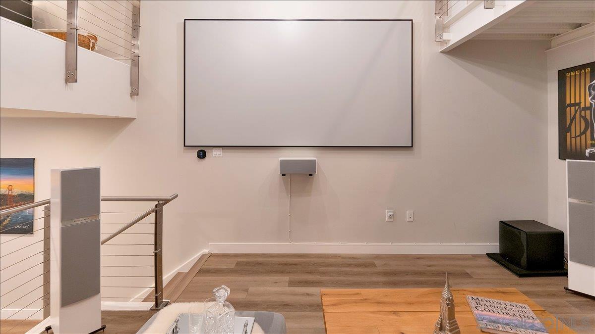 Detail Gallery Image 2 of 32 For 1150  J  #102,  San Diego,  CA 92101 - 1 Beds | 1/1 Baths