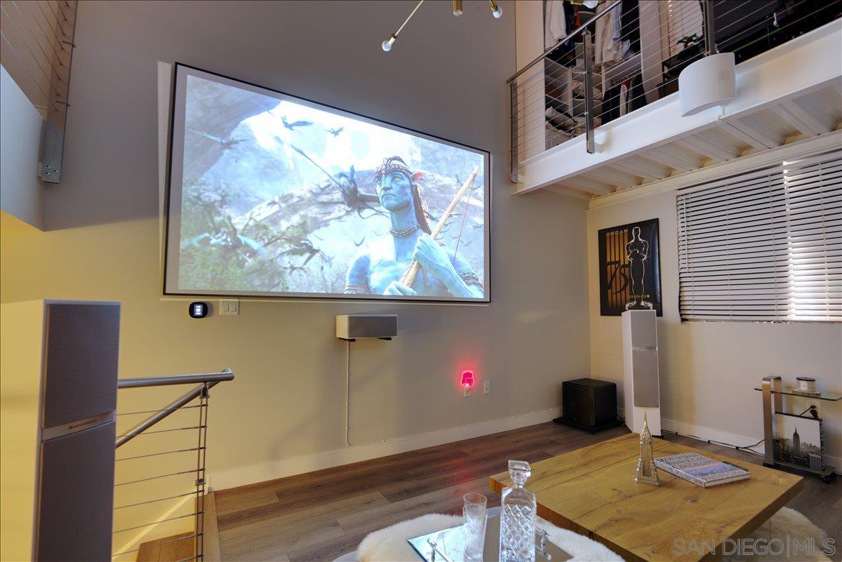 Detail Gallery Image 3 of 32 For 1150  J  #102,  San Diego,  CA 92101 - 1 Beds | 1/1 Baths