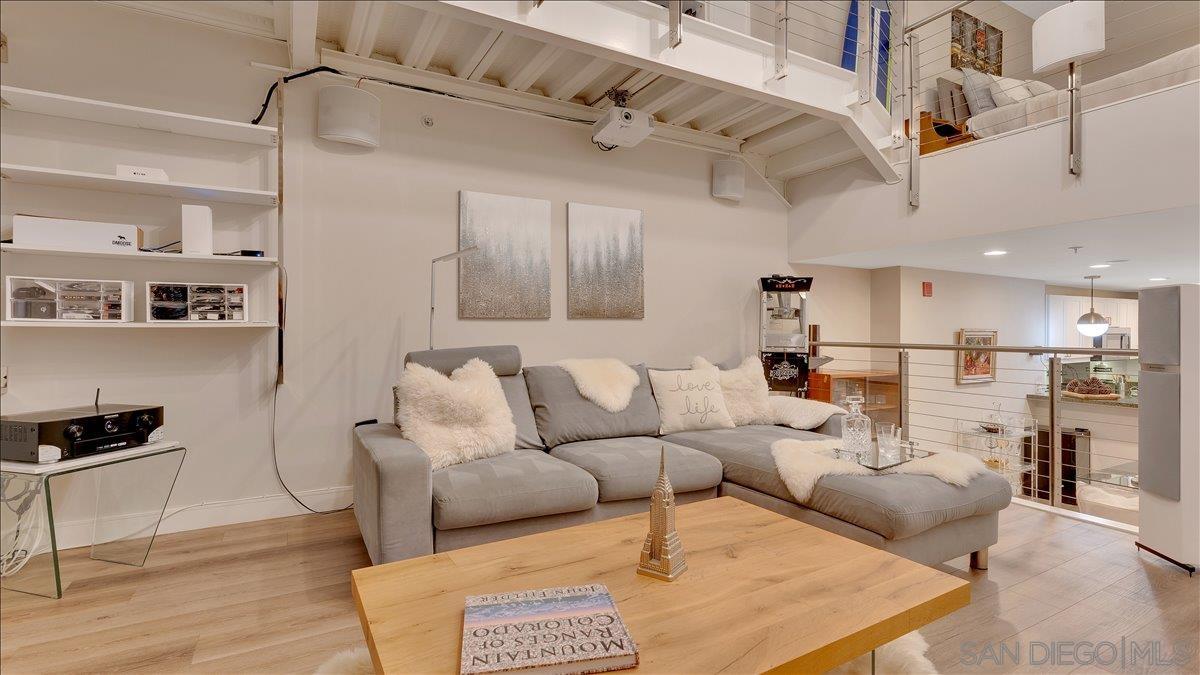 Detail Gallery Image 4 of 32 For 1150  J  #102,  San Diego,  CA 92101 - 1 Beds | 1/1 Baths