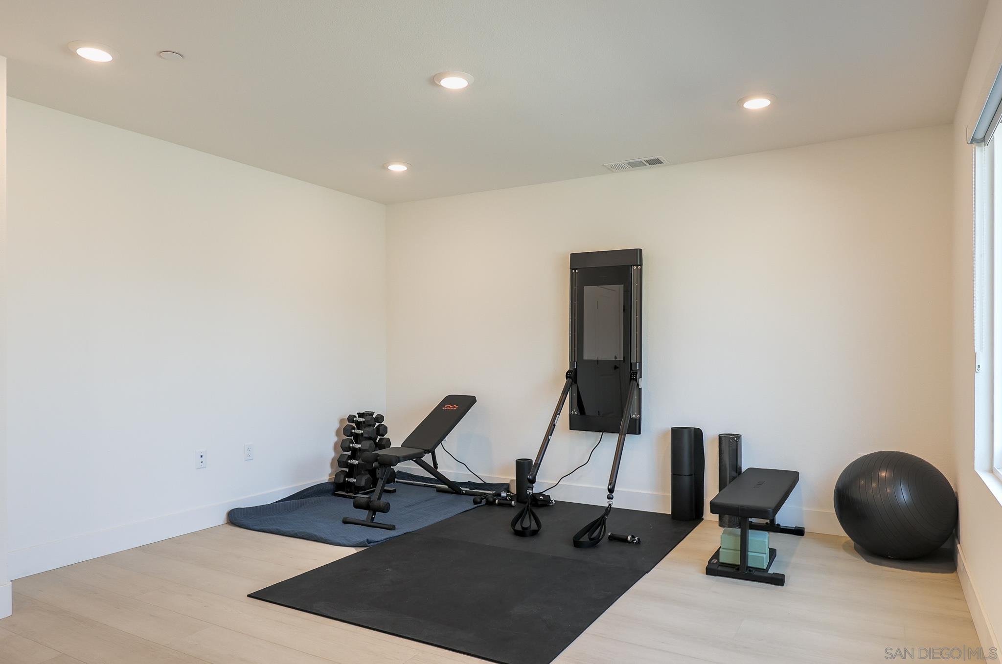 Detail Gallery Image 20 of 45 For 6861  Secano St, San Diego,  CA 92154 - 3 Beds | 1/1 Baths