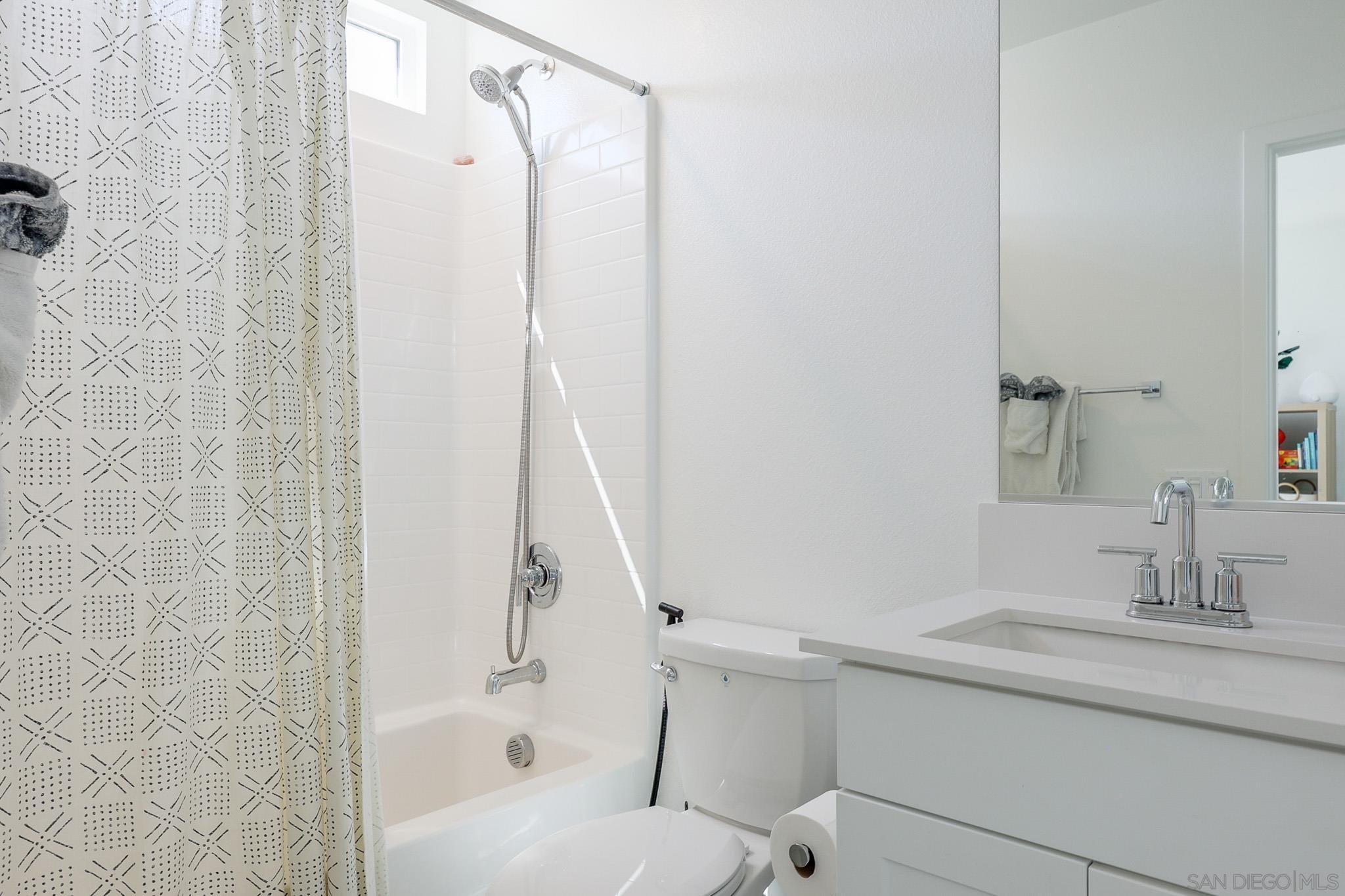 Detail Gallery Image 42 of 47 For 6861  Secano St, San Diego,  CA 92154 - 3 Beds | 1/1 Baths