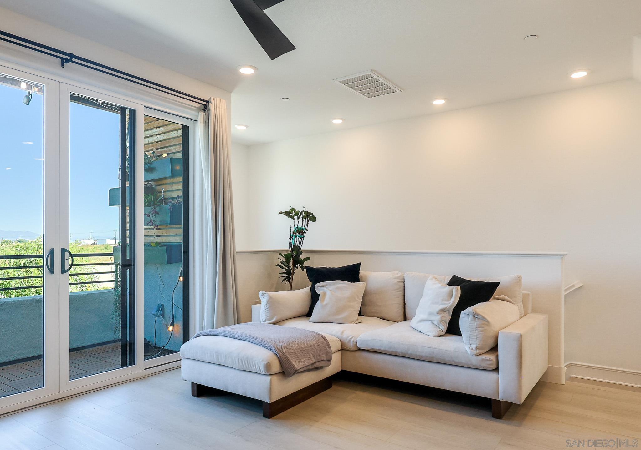 Detail Gallery Image 7 of 45 For 6861  Secano St, San Diego,  CA 92154 - 3 Beds | 1/1 Baths