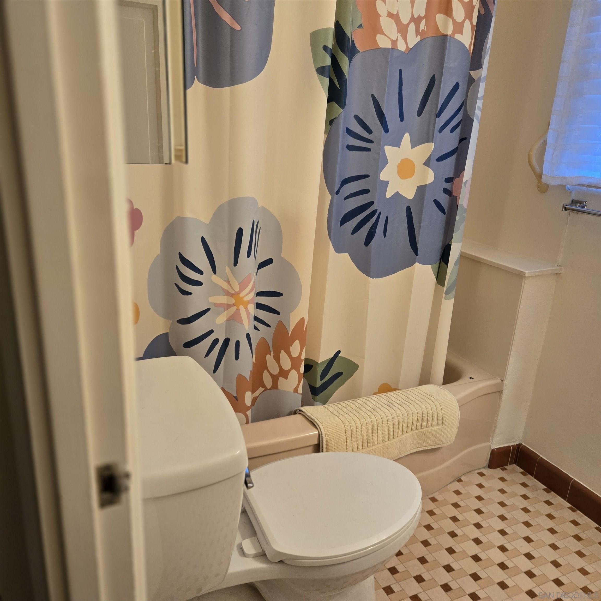 Detail Gallery Image 40 of 40 For 901  a Ave, Coronado,  CA 92118 - 3 Beds | 2 Baths