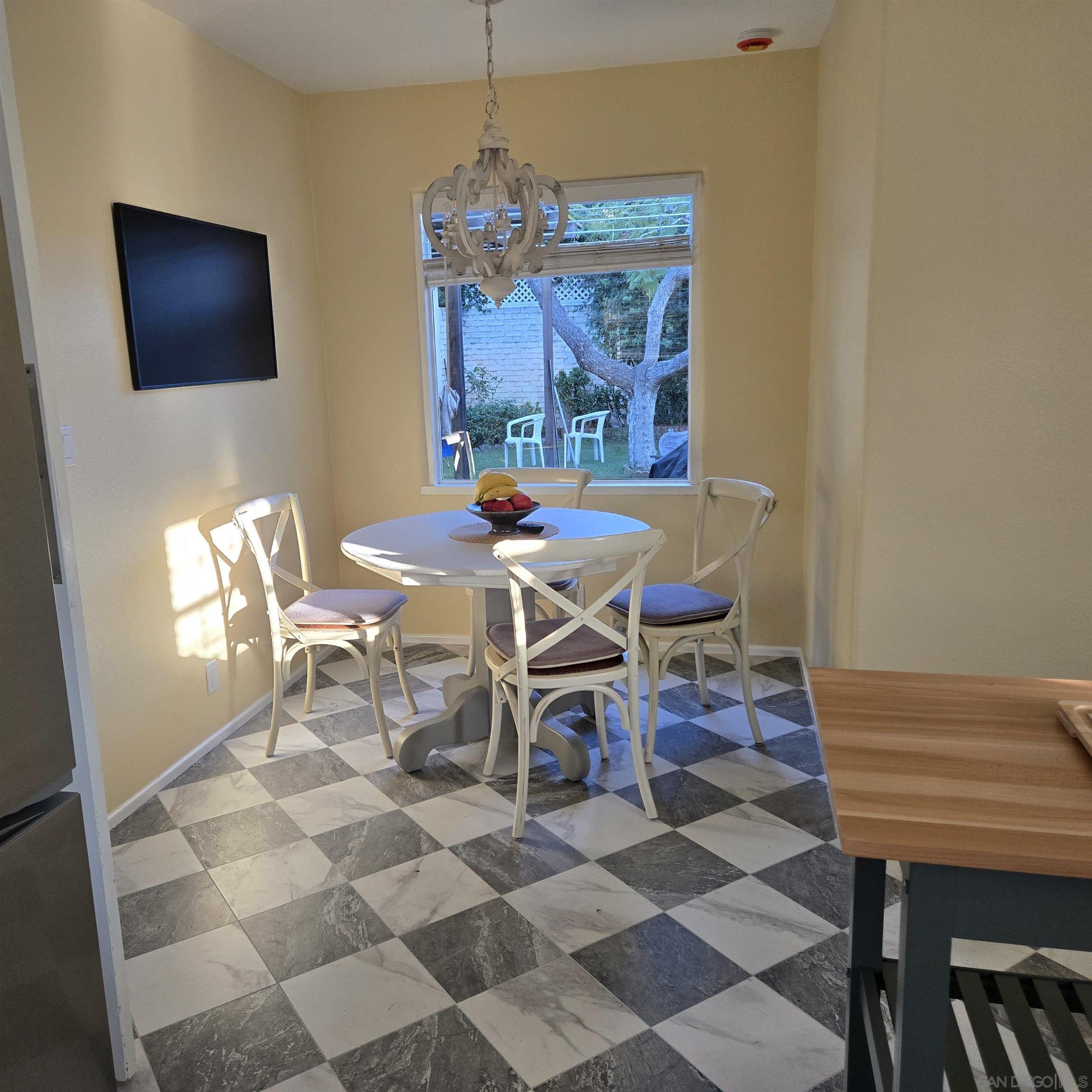 Detail Gallery Image 9 of 40 For 901  a Ave, Coronado,  CA 92118 - 3 Beds | 2 Baths