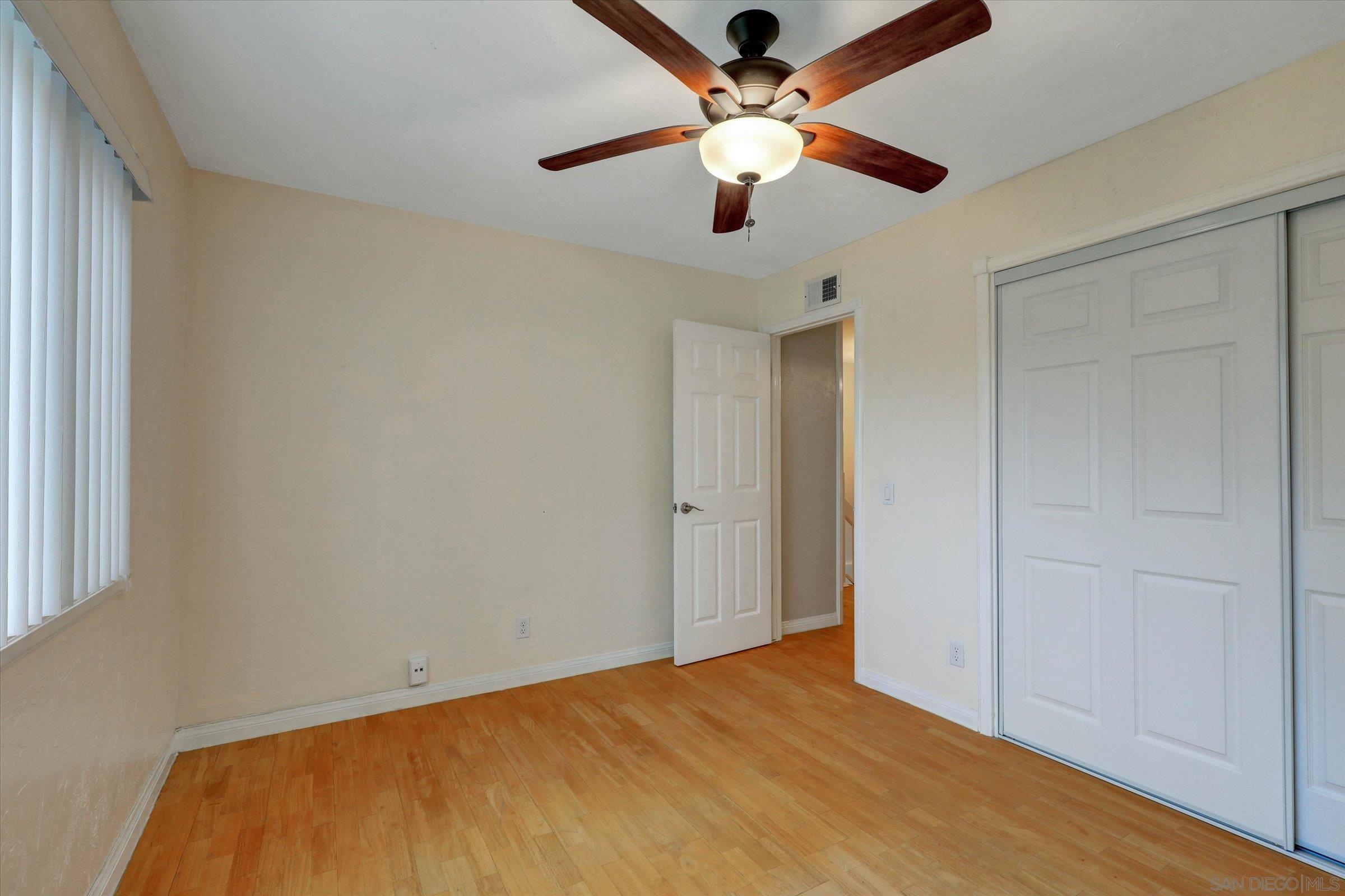 Detail Gallery Image 17 of 30 For 9719  Caminito Del Marfil, San Diego,  CA 92124 - 3 Beds | 2/1 Baths