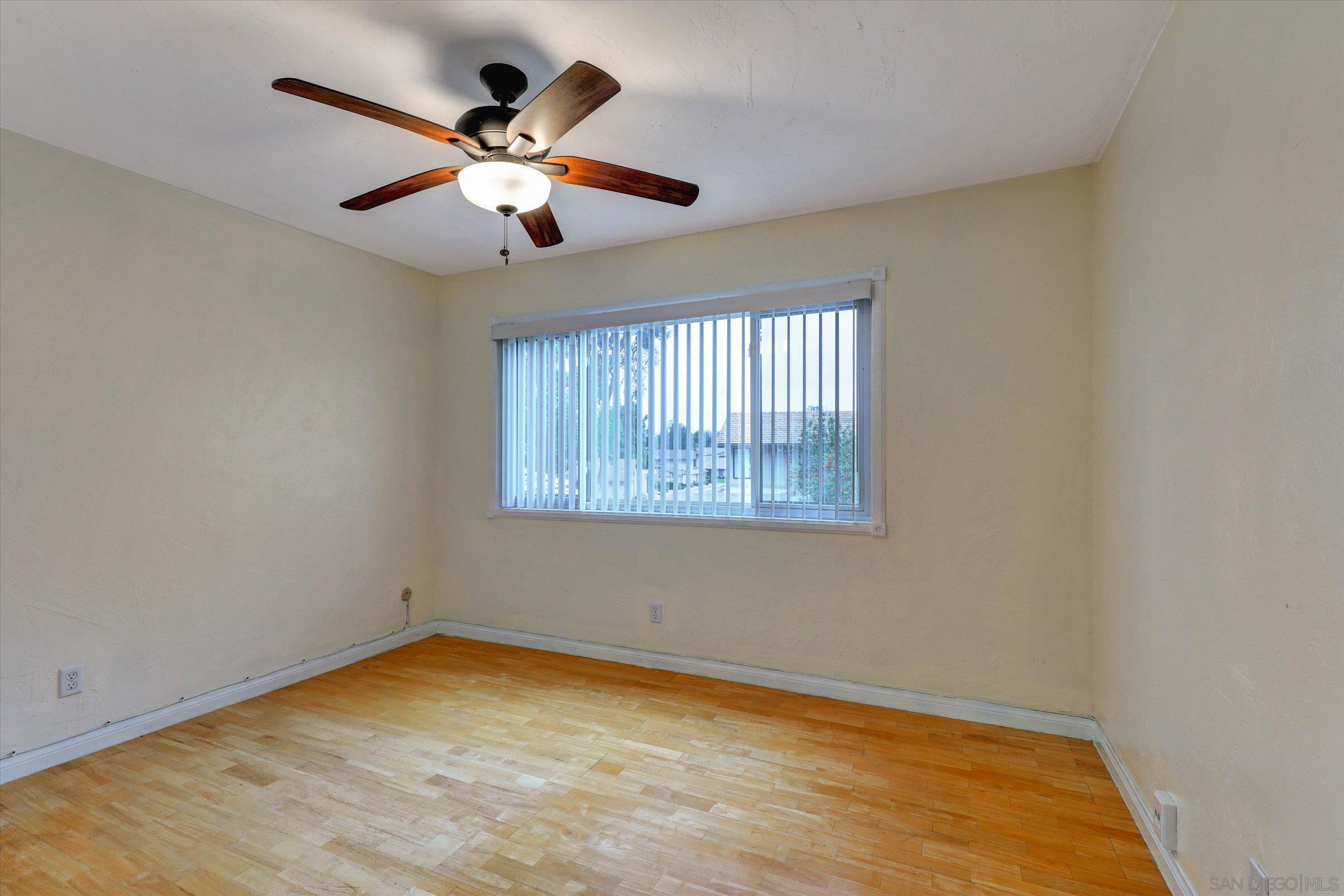 Detail Gallery Image 18 of 30 For 9719  Caminito Del Marfil, San Diego,  CA 92124 - 3 Beds | 2/1 Baths