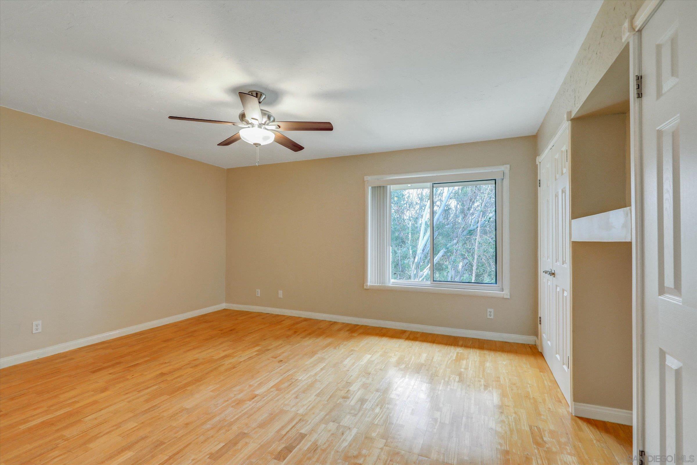 Detail Gallery Image 21 of 30 For 9719  Caminito Del Marfil, San Diego,  CA 92124 - 3 Beds | 2/1 Baths