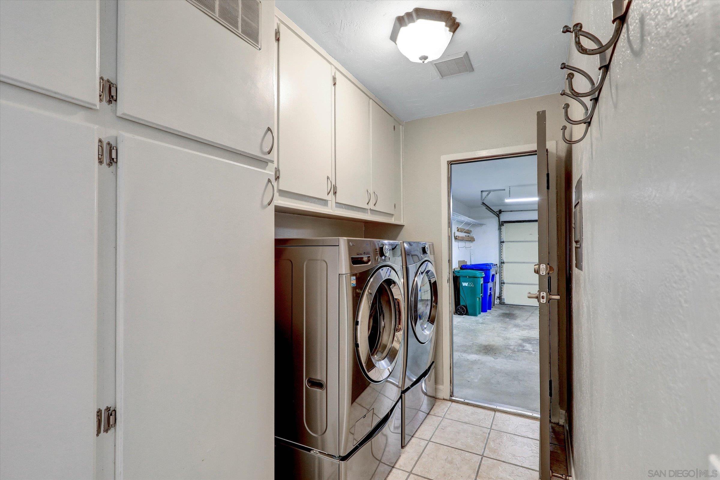 Detail Gallery Image 24 of 30 For 9719  Caminito Del Marfil, San Diego,  CA 92124 - 3 Beds | 2/1 Baths