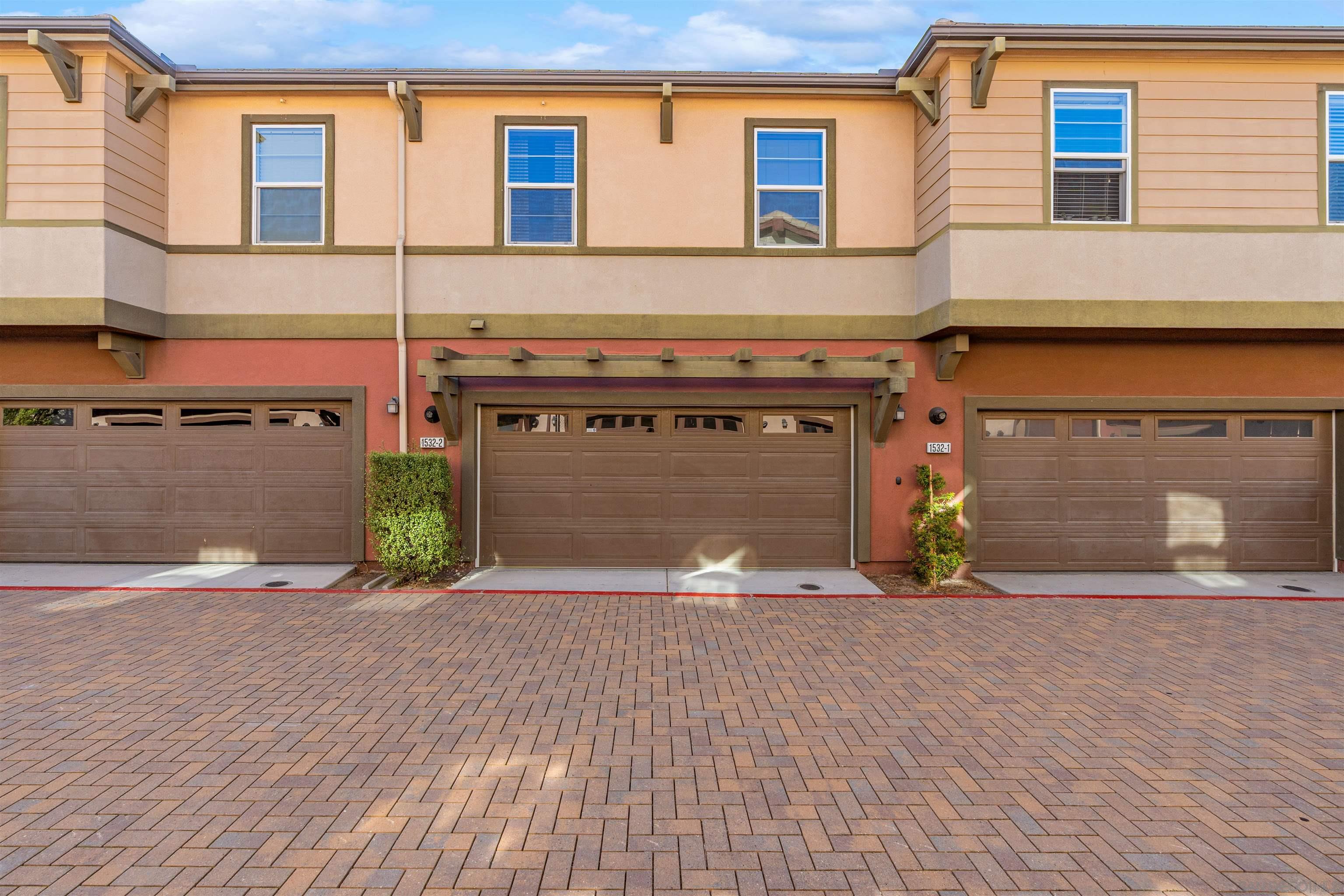Detail Gallery Image 7 of 37 For 1532  Champion  #2,  Chula Vista,  CA 91915 - 3 Beds | 2/1 Baths