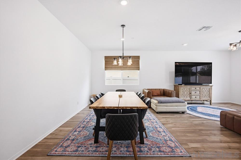 Detail Gallery Image 17 of 37 For 31168  Bowery Court, Menifee,  CA 92584 - 4 Beds | 3 Baths