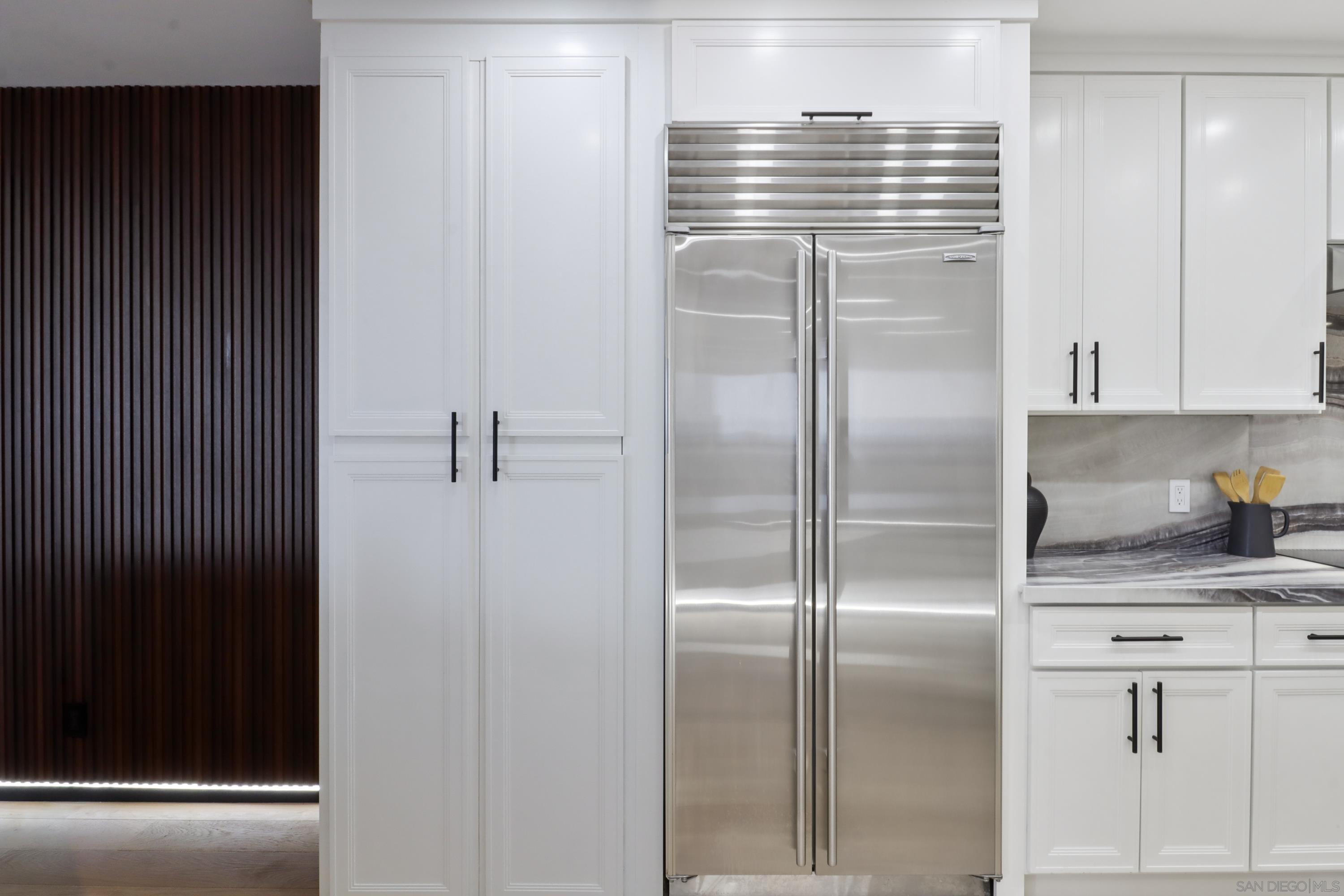 Detail Gallery Image 21 of 72 For 700  Front St  #1402,  San Diego,  CA 92101 - 2 Beds | 2 Baths