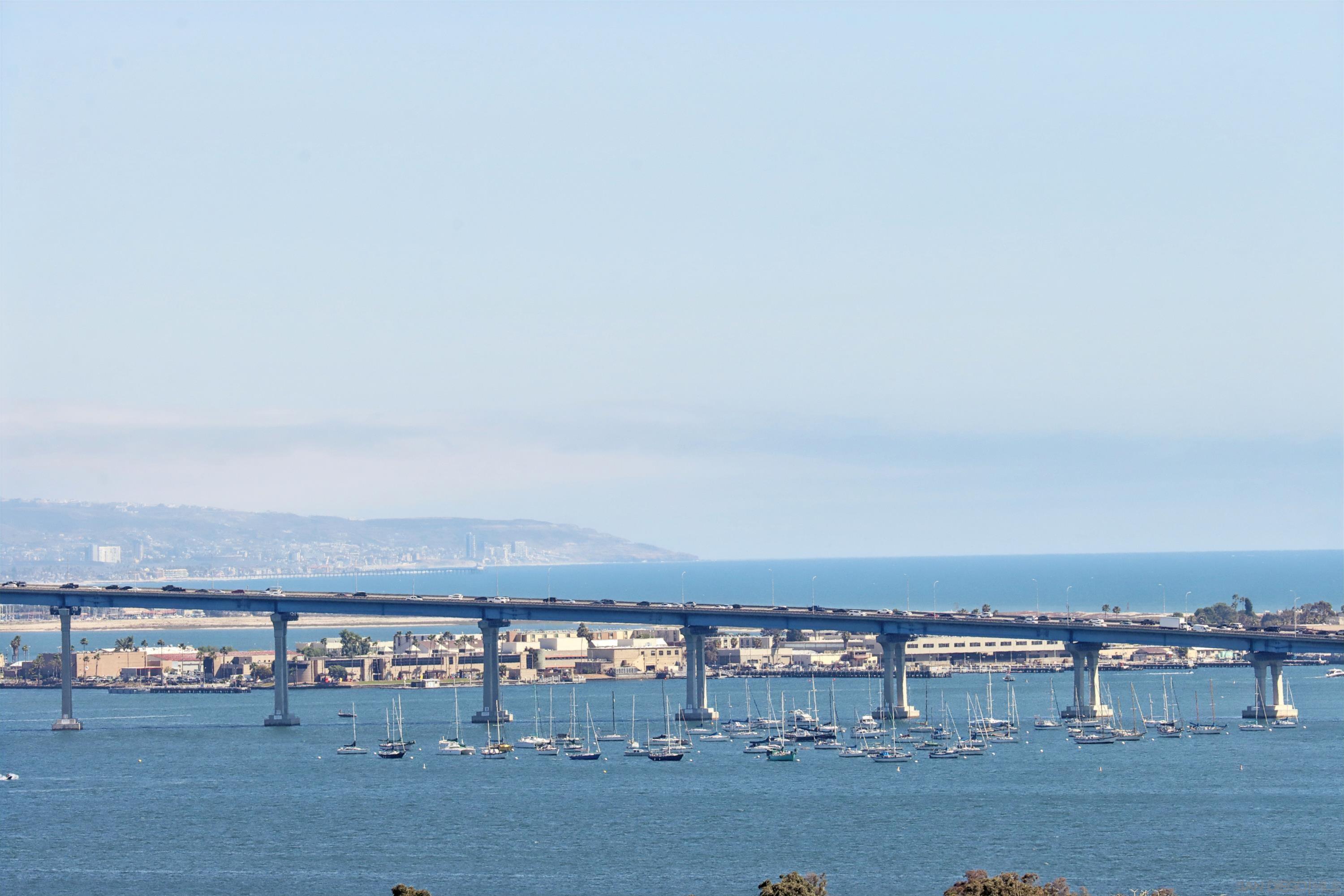 Detail Gallery Image 42 of 72 For 700  Front St  #1402,  San Diego,  CA 92101 - 2 Beds | 2 Baths