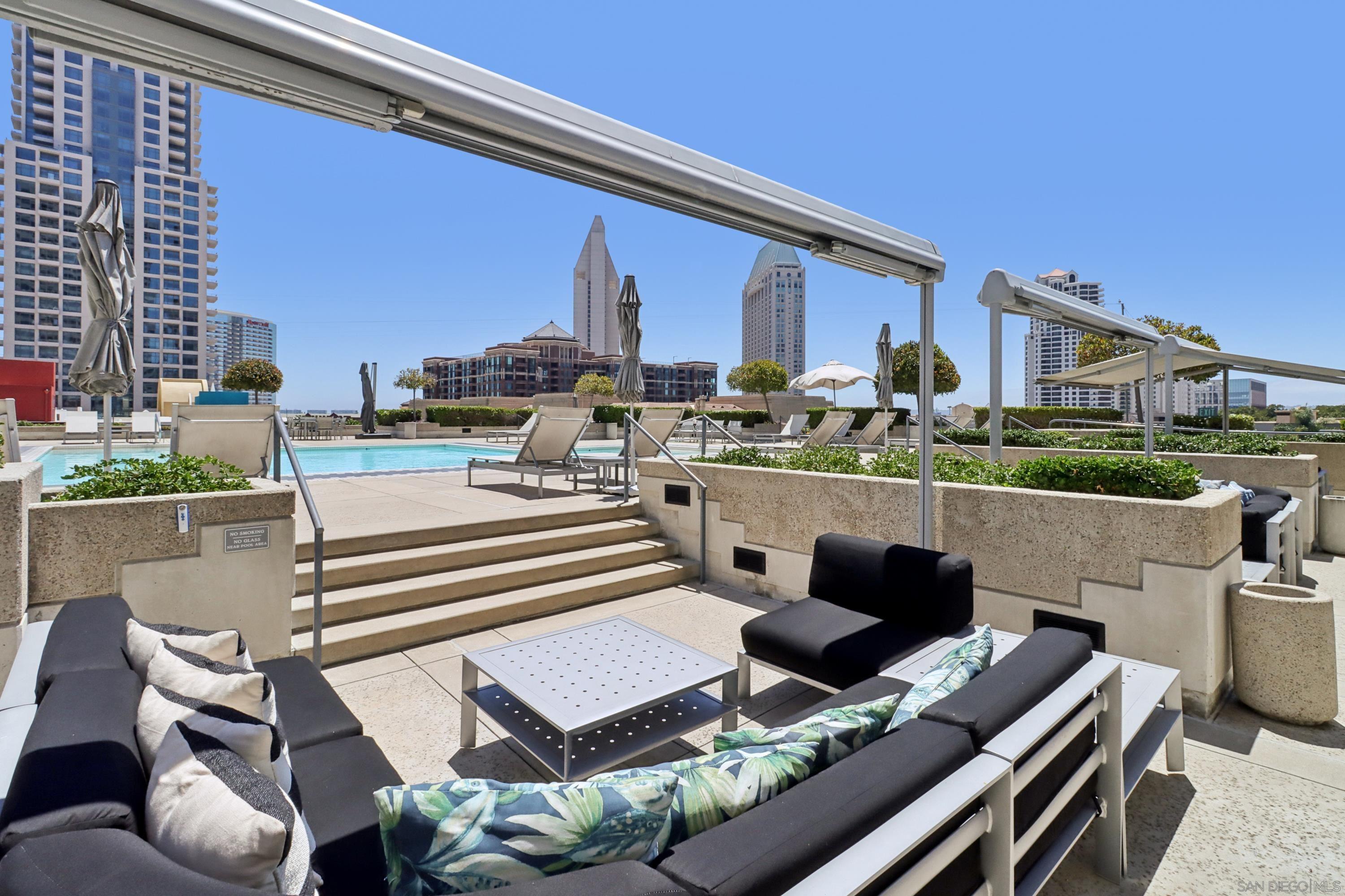 Detail Gallery Image 54 of 72 For 700  Front St  #1402,  San Diego,  CA 92101 - 2 Beds | 2 Baths