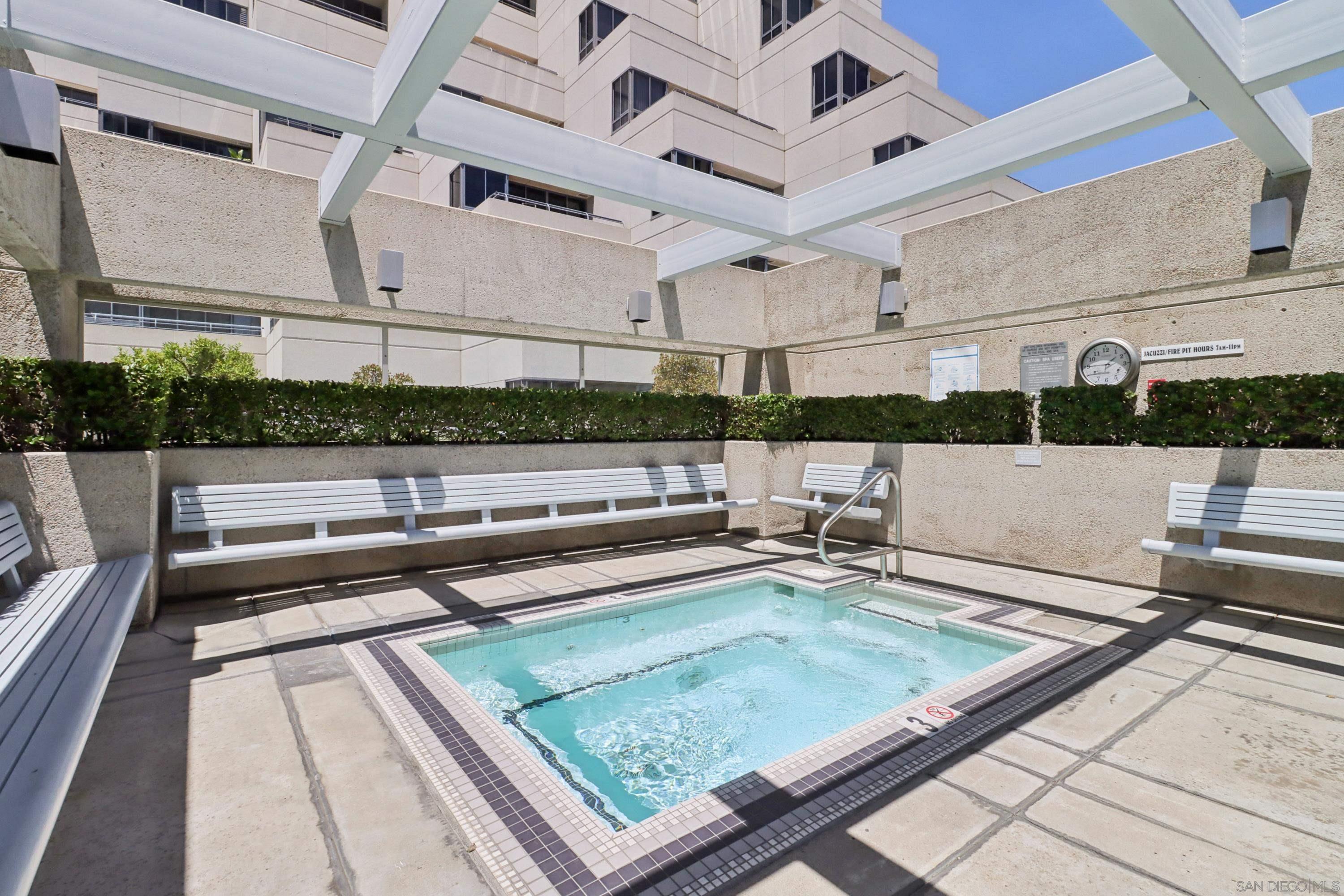 Detail Gallery Image 55 of 72 For 700  Front St  #1402,  San Diego,  CA 92101 - 2 Beds | 2 Baths