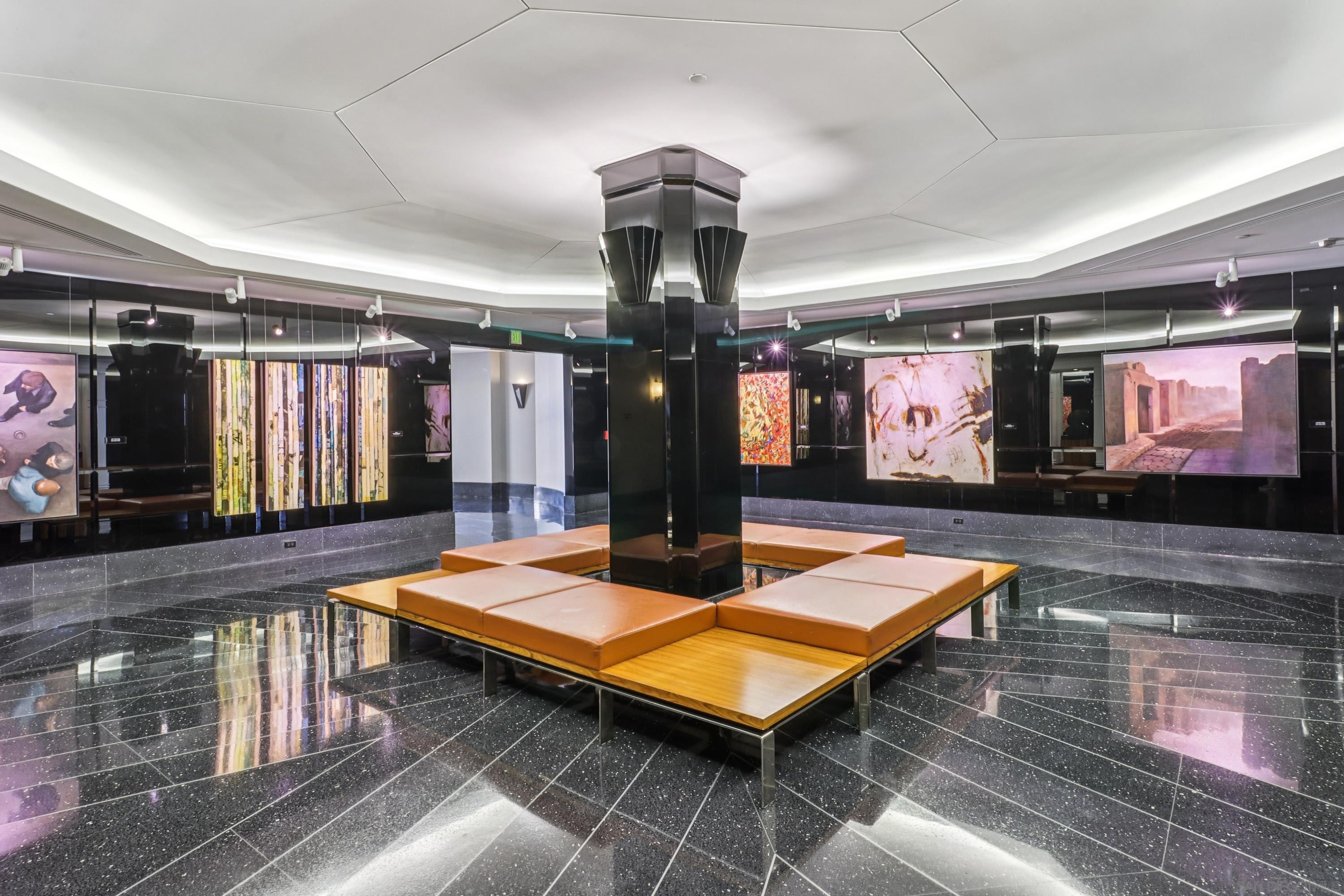 Detail Gallery Image 62 of 72 For 700  Front St  #1402,  San Diego,  CA 92101 - 2 Beds | 2 Baths