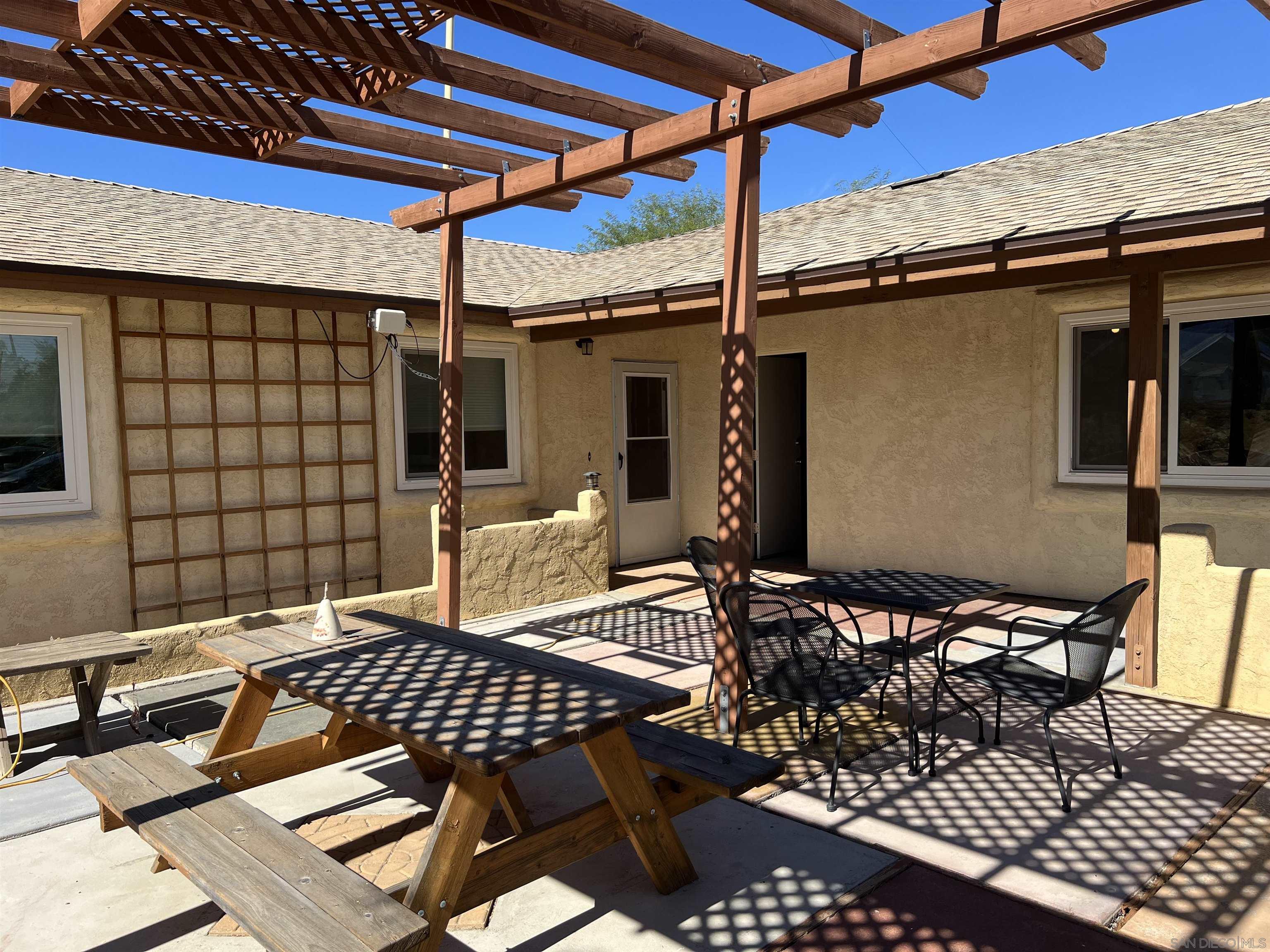 Detail Gallery Image 4 of 28 For 2960  Frying Pan Rd, Borrego Springs,  CA 92004 - 3 Beds | 2 Baths