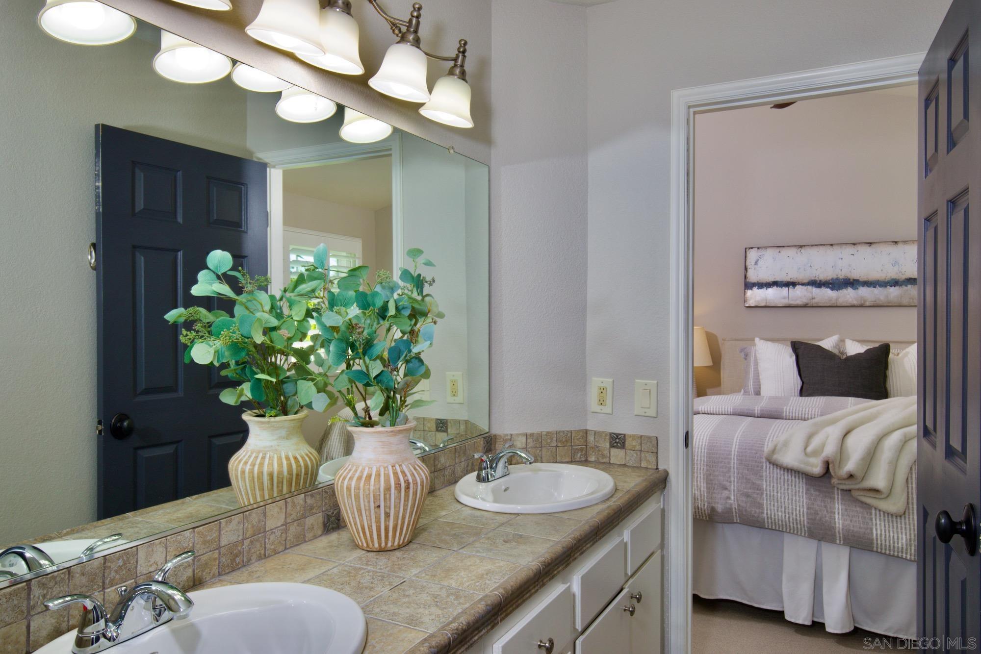 Detail Gallery Image 18 of 31 For 45946  Clubhouse Dr., Temecula,  CA 92592 - 4 Beds | 3 Baths