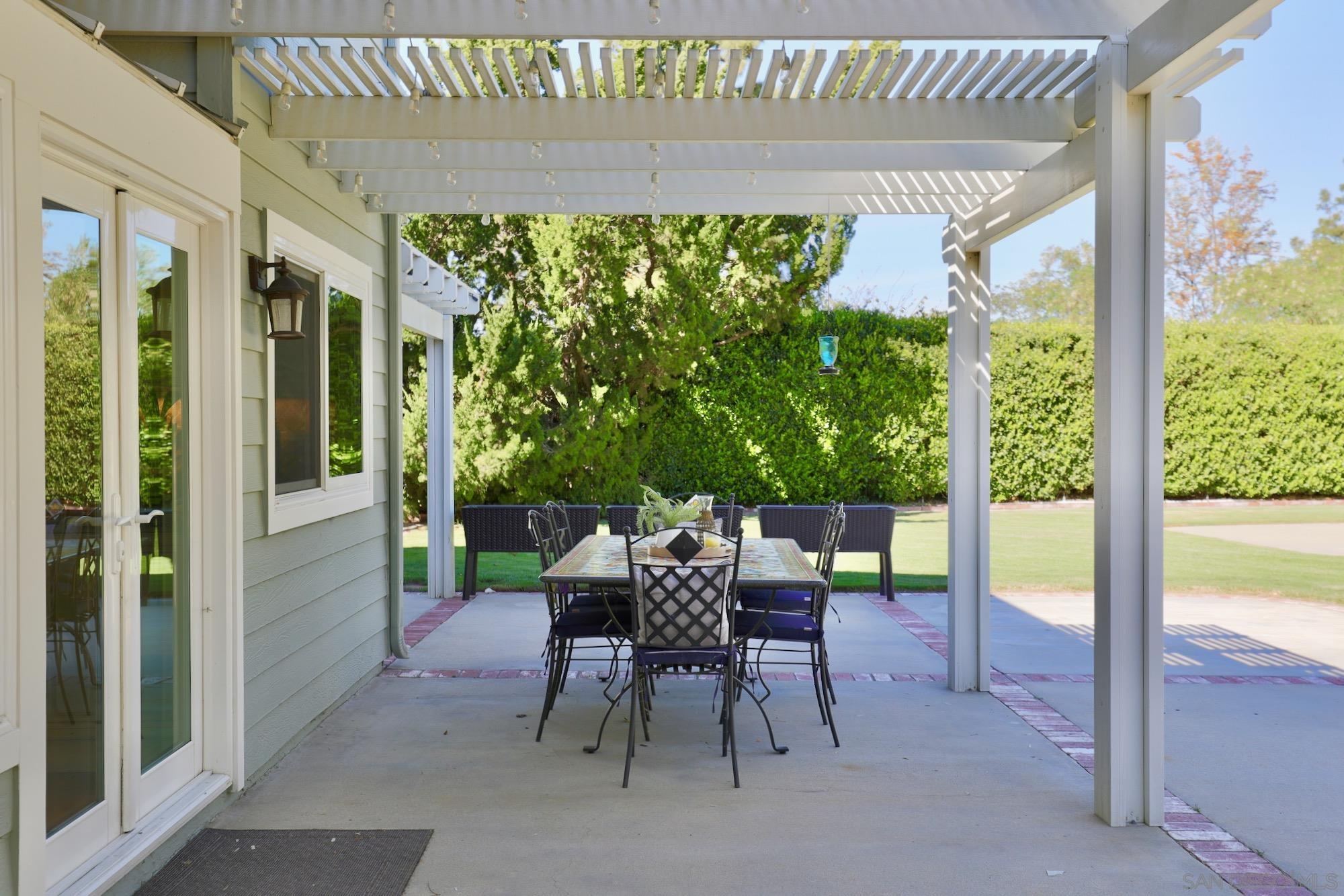 Detail Gallery Image 26 of 31 For 45946  Clubhouse Dr., Temecula,  CA 92592 - 4 Beds | 3 Baths