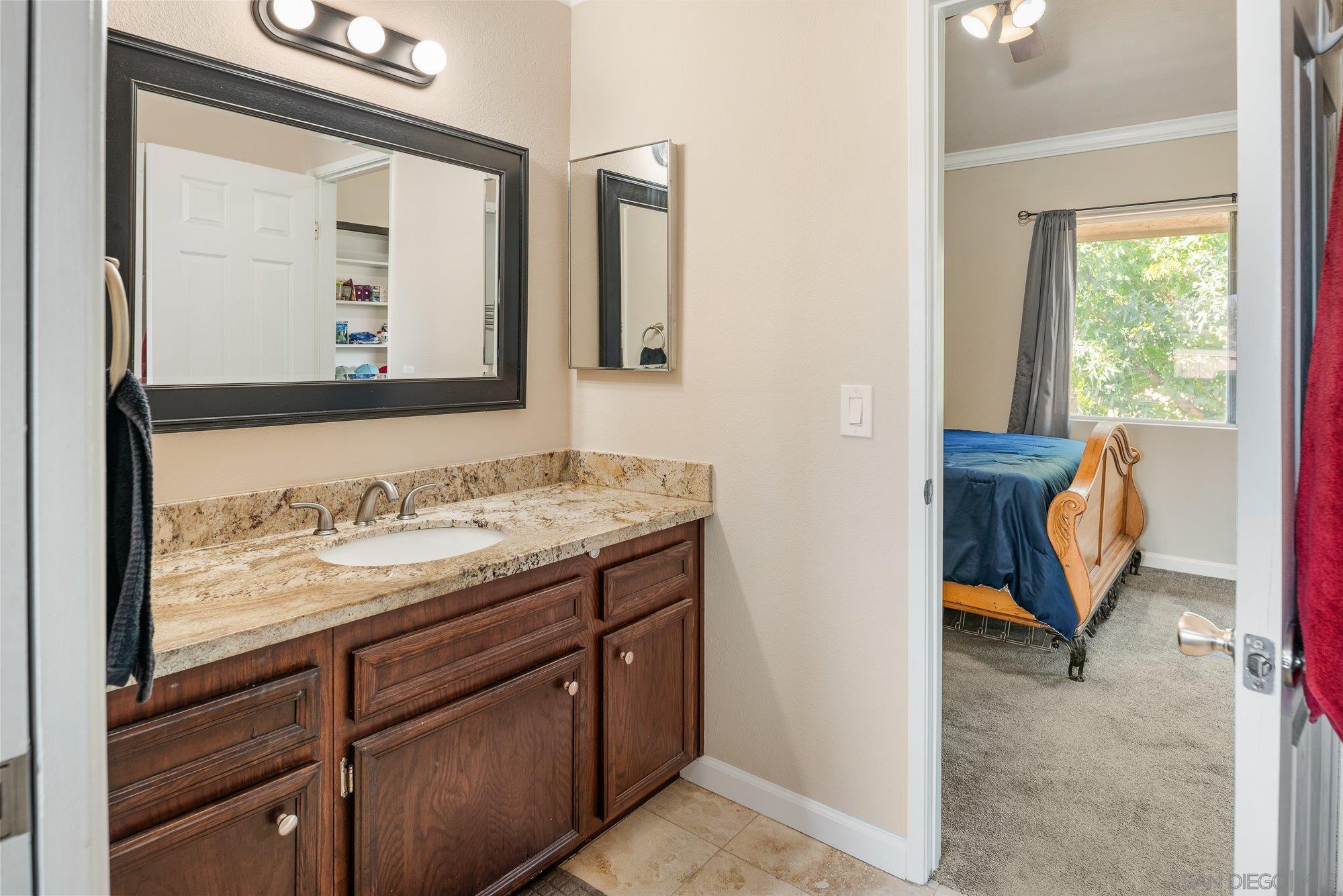 Detail Gallery Image 24 of 38 For 1673  Stone Edge Cir, El Cajon,  CA 92021 - 2 Beds | 1/1 Baths