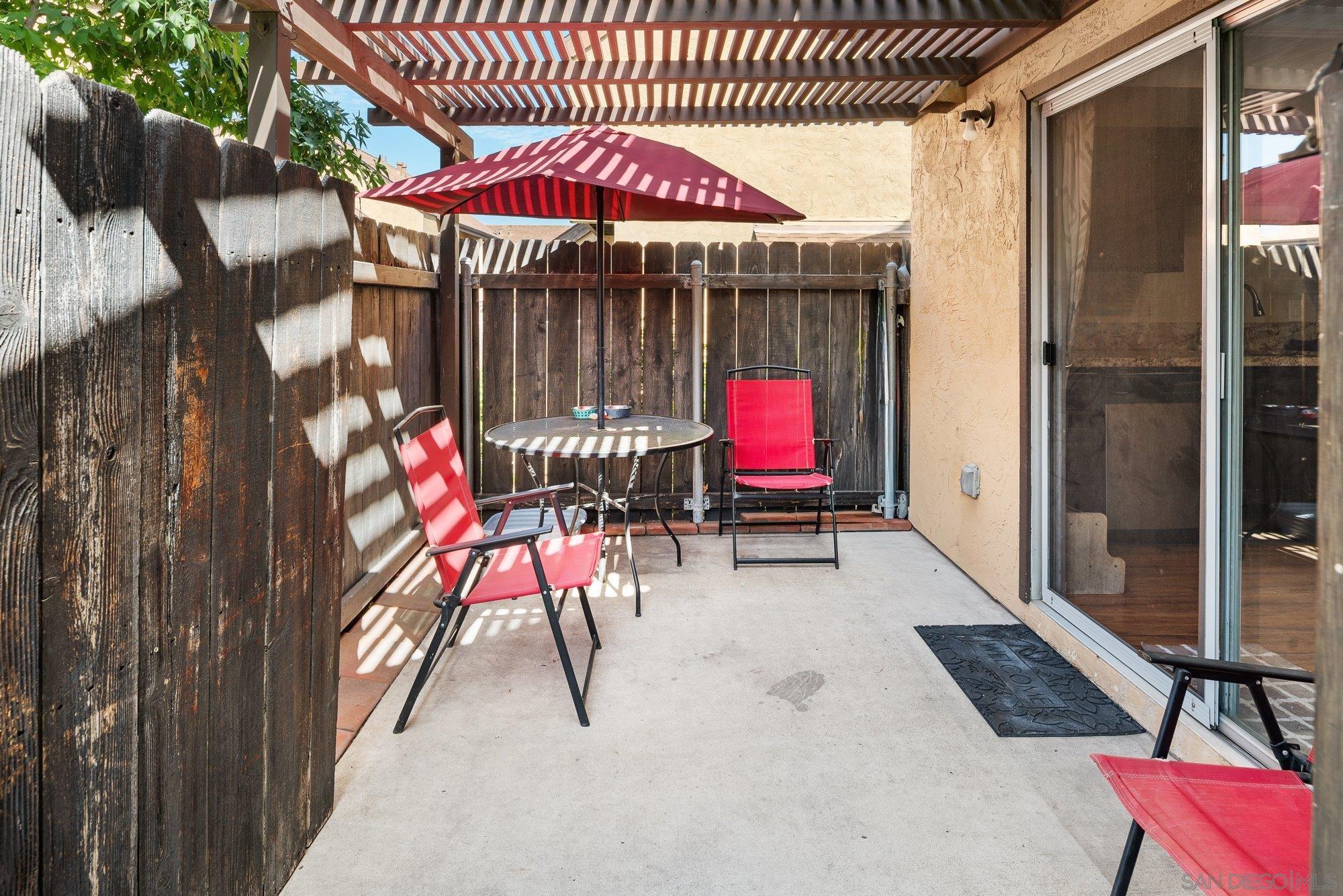 Detail Gallery Image 28 of 38 For 1673  Stone Edge Cir, El Cajon,  CA 92021 - 2 Beds | 1/1 Baths