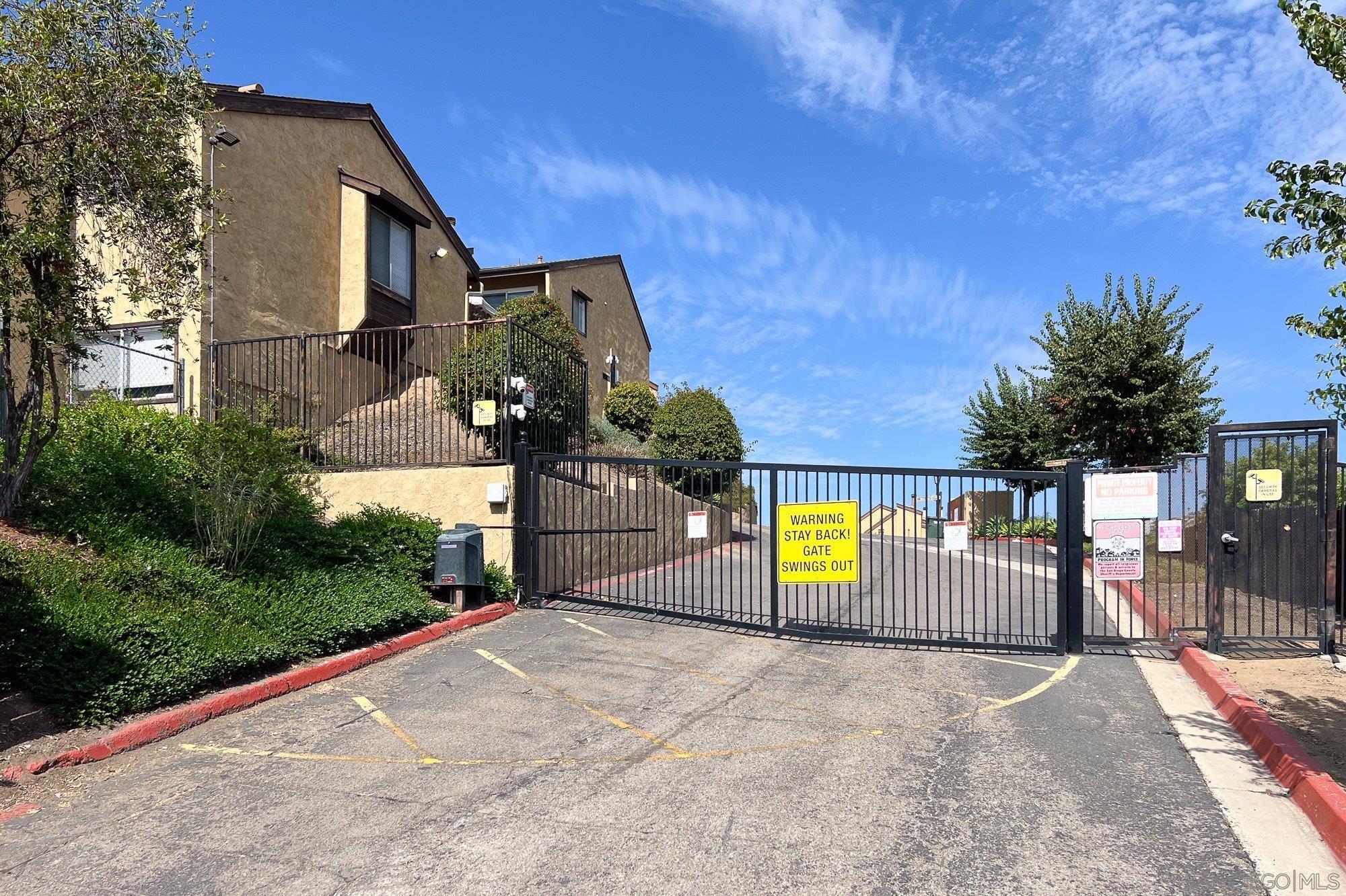 Detail Gallery Image 37 of 38 For 1673  Stone Edge Cir, El Cajon,  CA 92021 - 2 Beds | 1/1 Baths