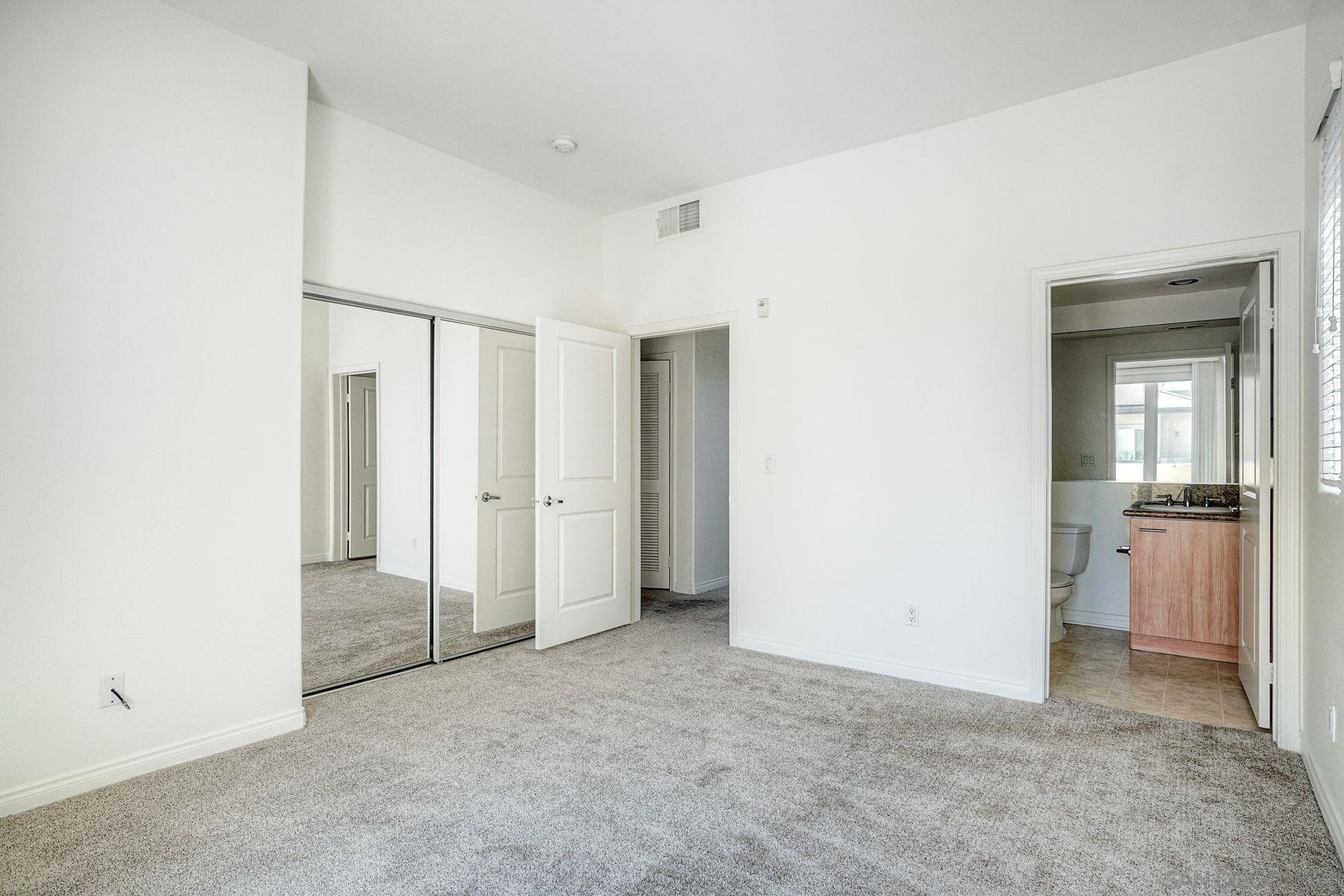 Detail Gallery Image 12 of 22 For 4057  1st Avenue  #109,  San Diego,  CA 92103 - 2 Beds | 2/1 Baths