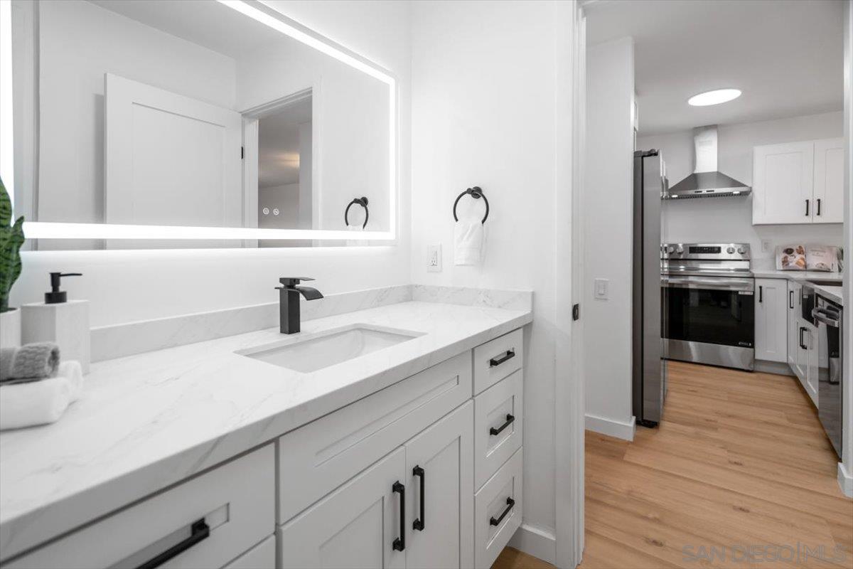 Detail Gallery Image 18 of 33 For 4060  Huerfano  #113,  San Diego,  CA 92117 - 1 Beds | 1 Baths