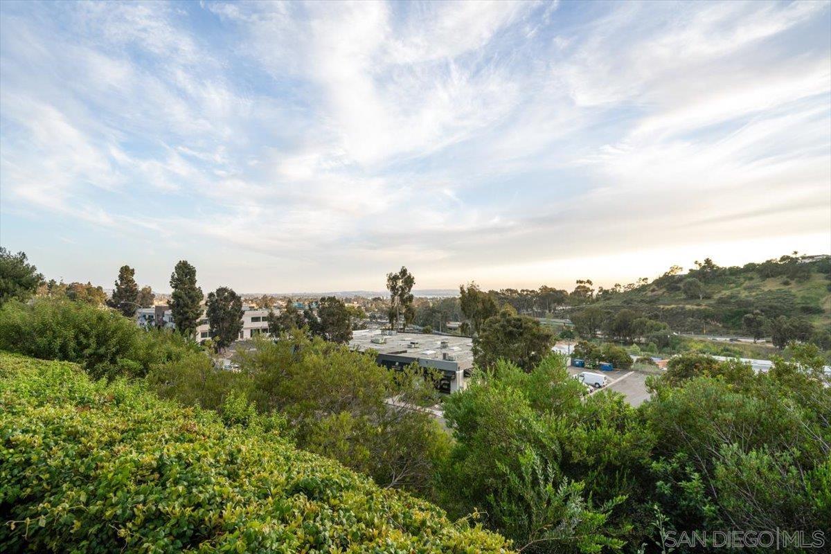 Detail Gallery Image 30 of 33 For 4060  Huerfano  #113,  San Diego,  CA 92117 - 1 Beds | 1 Baths