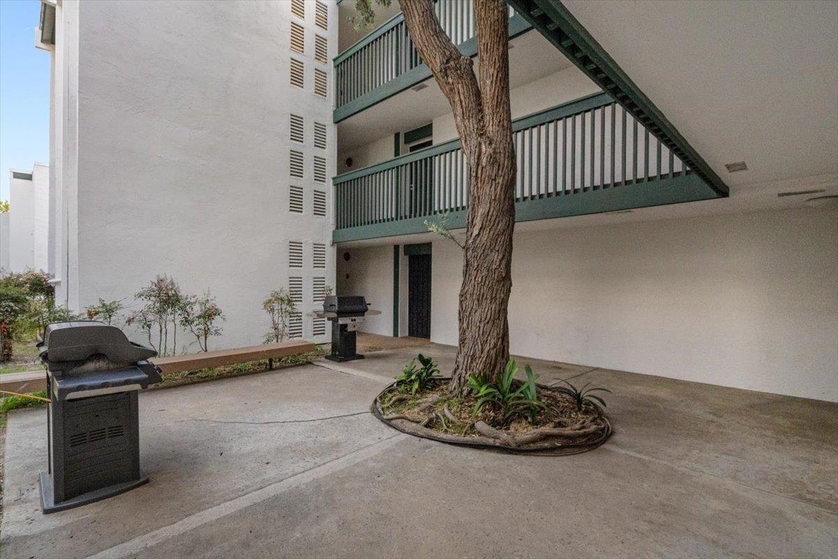 Detail Gallery Image 31 of 33 For 4060  Huerfano  #113,  San Diego,  CA 92117 - 1 Beds | 1 Baths