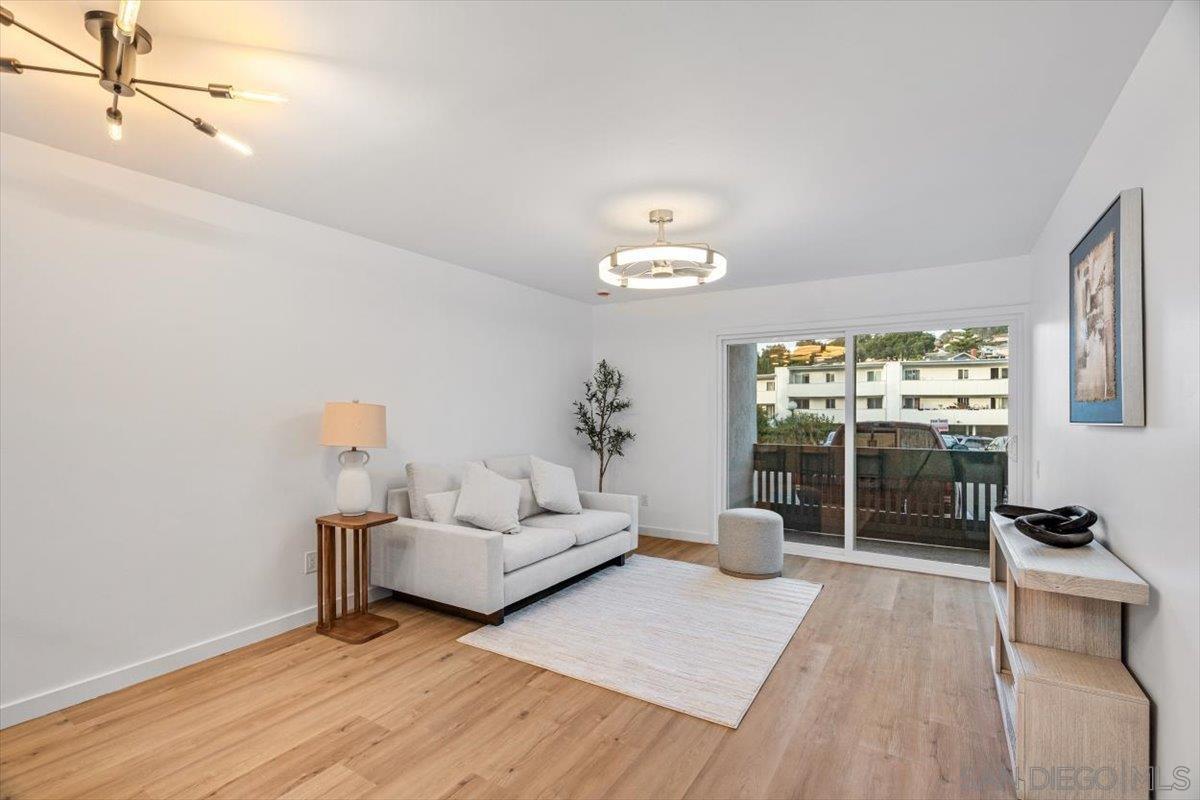 Detail Gallery Image 7 of 33 For 4060  Huerfano  #113,  San Diego,  CA 92117 - 1 Beds | 1 Baths