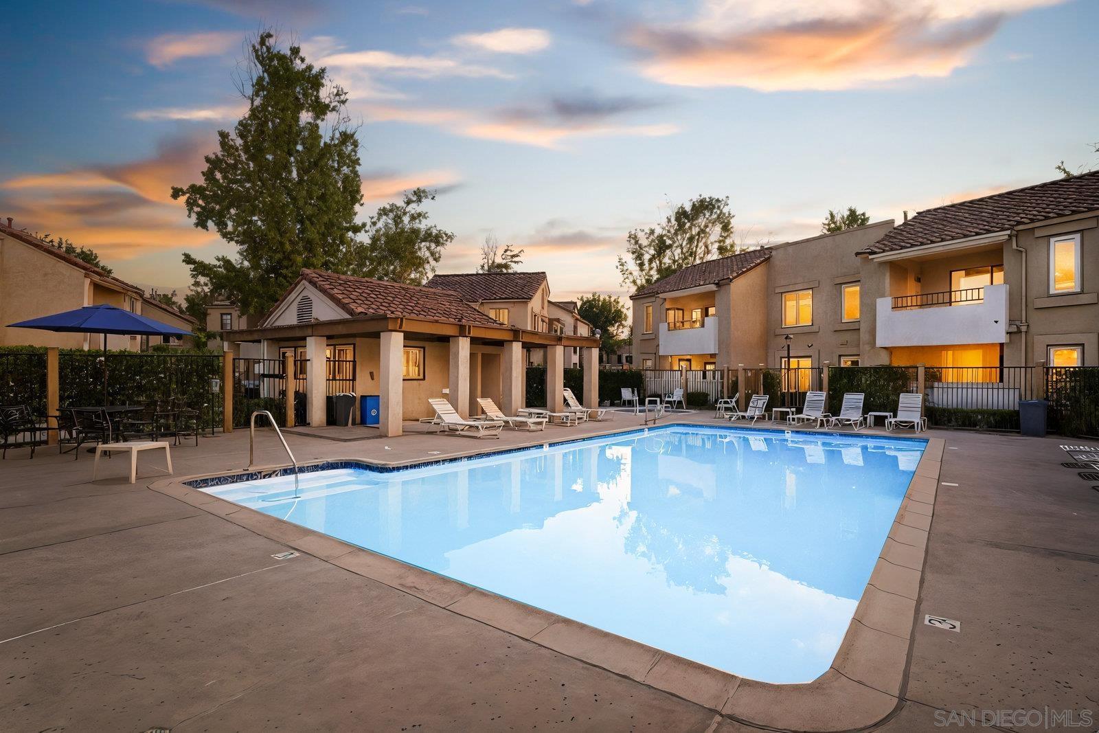 Detail Gallery Image 19 of 39 For 10668  Dabney Dr  #122,  San Diego,  CA 92126 - 1 Beds | 1 Baths