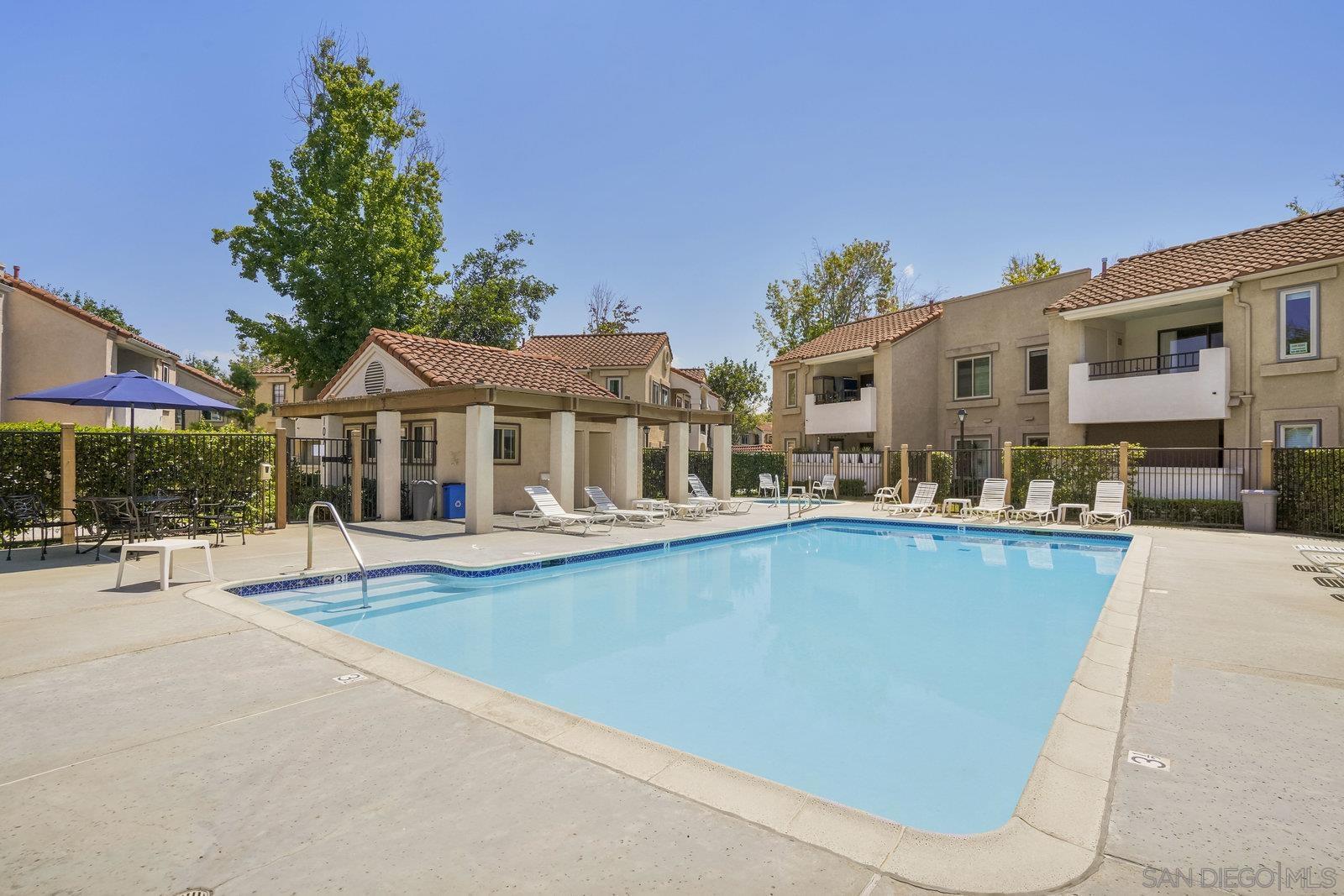 Detail Gallery Image 20 of 39 For 10668  Dabney Dr  #122,  San Diego,  CA 92126 - 1 Beds | 1 Baths