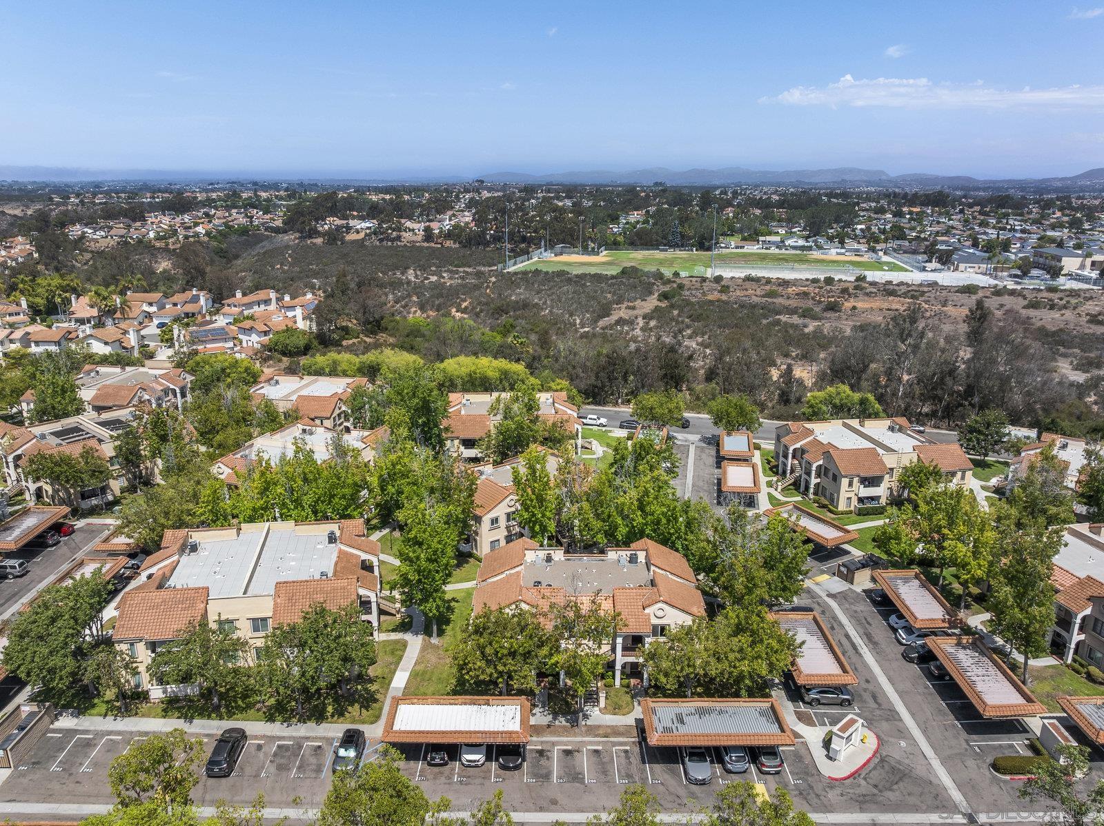 Detail Gallery Image 33 of 39 For 10668  Dabney Dr  #122,  San Diego,  CA 92126 - 1 Beds | 1 Baths