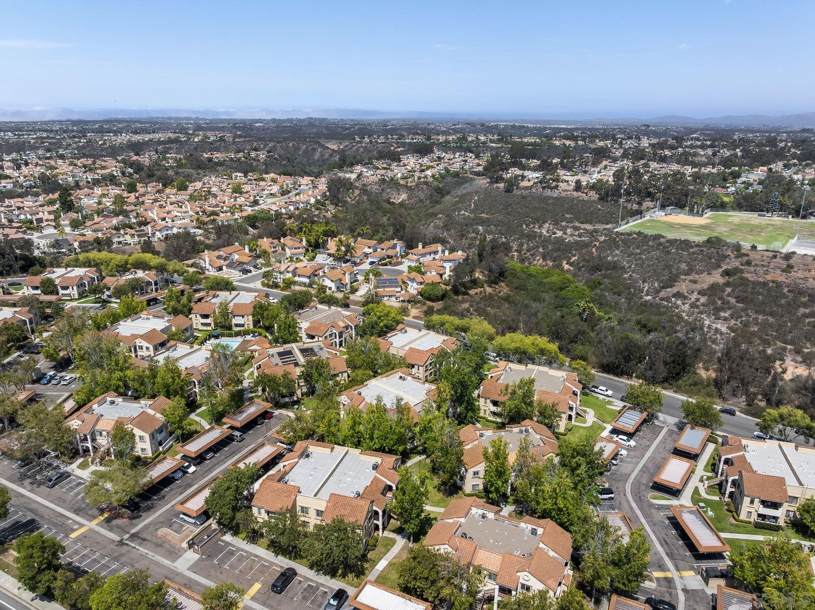 Detail Gallery Image 34 of 39 For 10668  Dabney Dr  #122,  San Diego,  CA 92126 - 1 Beds | 1 Baths
