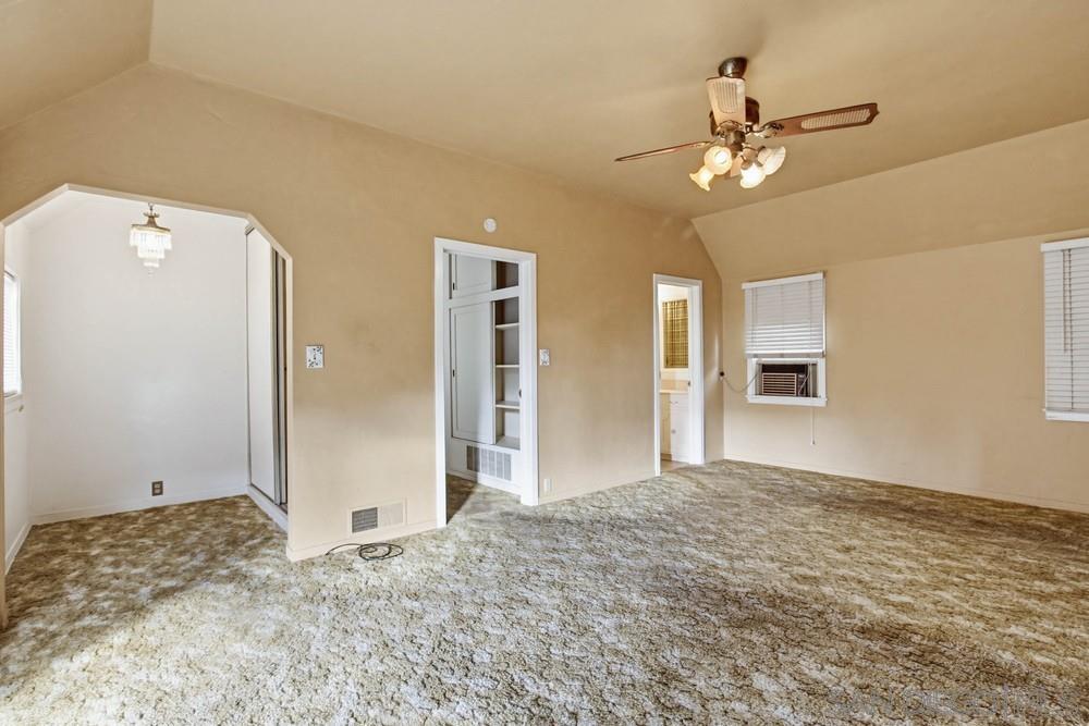 Detail Gallery Image 15 of 41 For 2421  Brant Street, San Diego,  CA 92101 - 3 Beds | 3/1 Baths