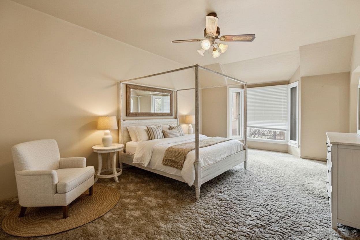 Detail Gallery Image 16 of 41 For 2421  Brant Street, San Diego,  CA 92101 - 3 Beds | 3/1 Baths